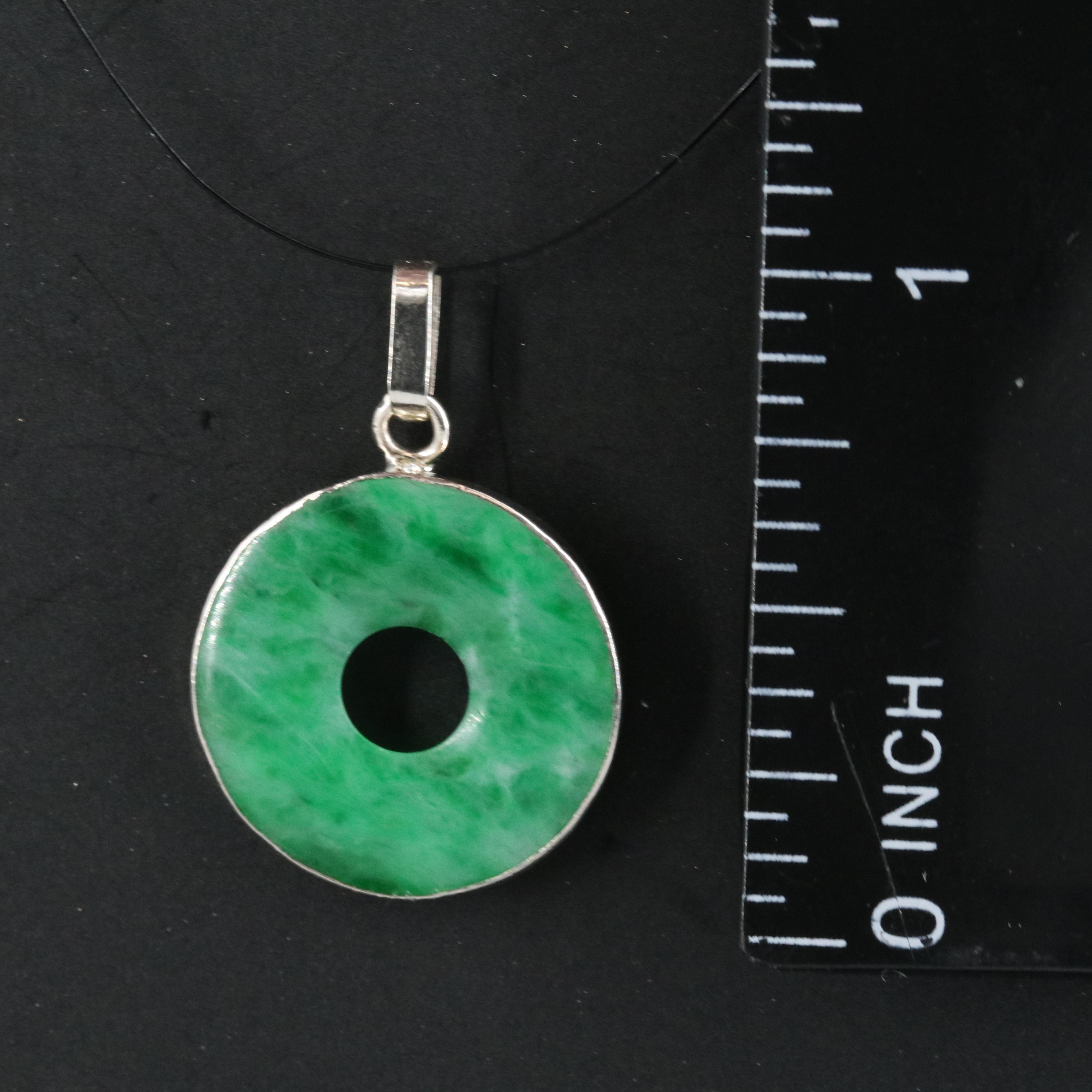 18K Jadeite Bi Pendant