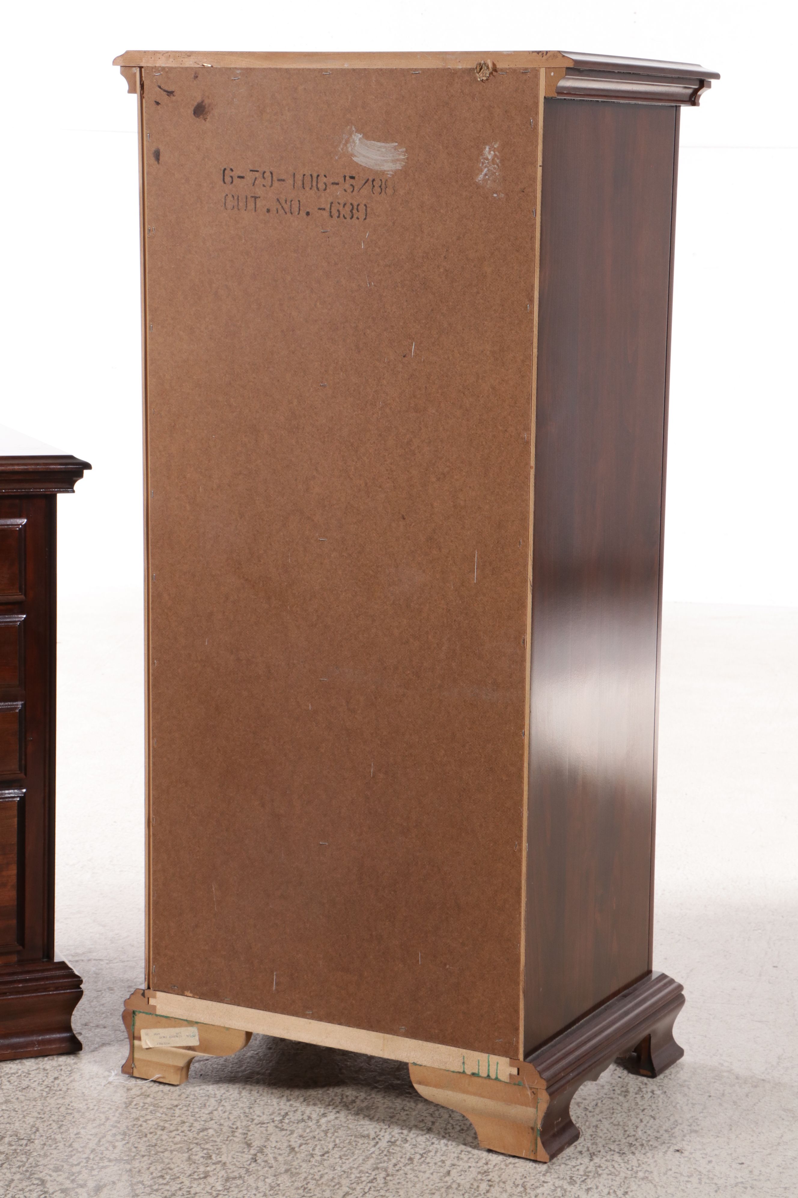 Two Kincaid Georgian Style Cherry Chests, Mid to Late 20th Century