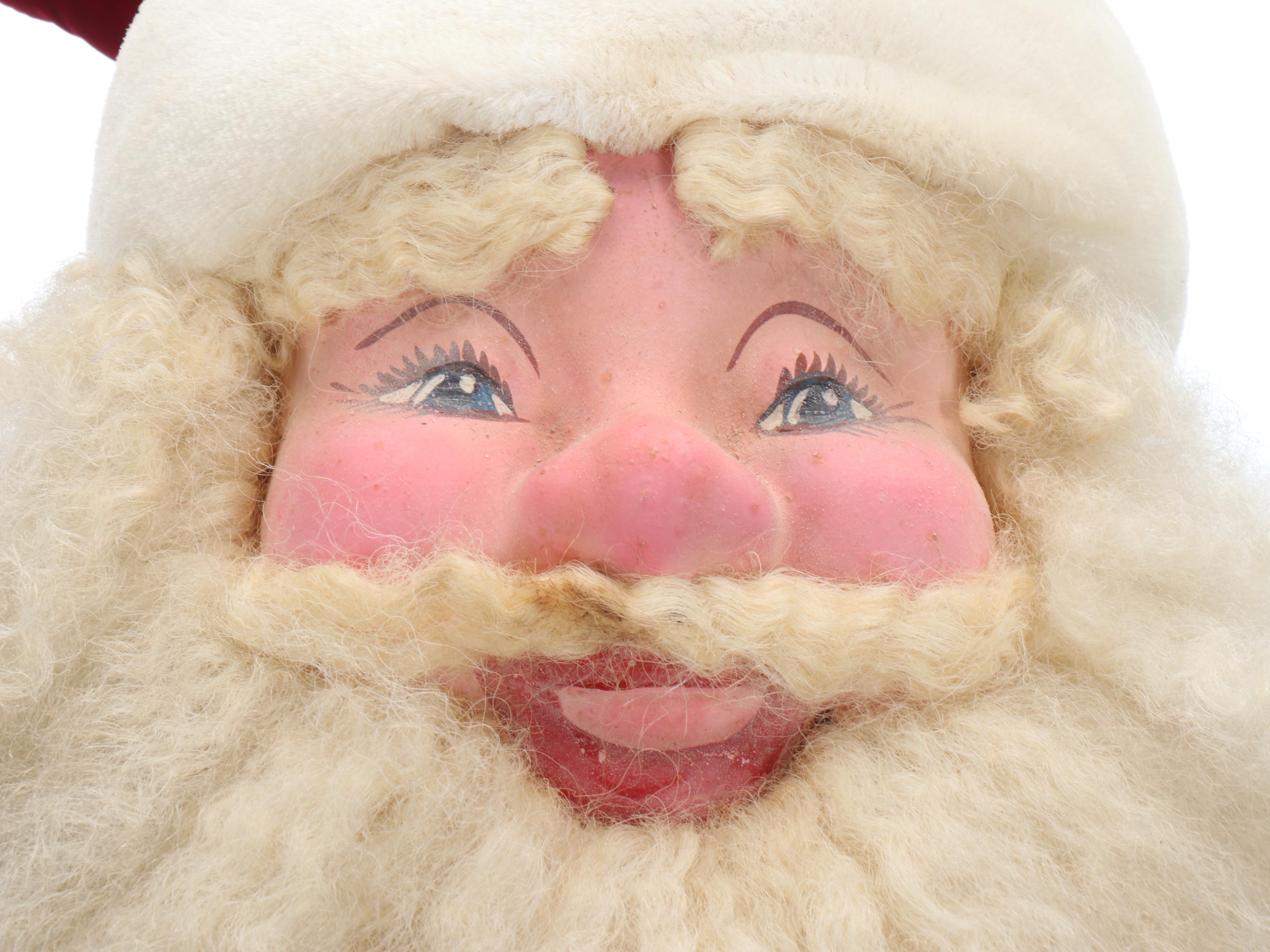 Animated Santa Claus Figure