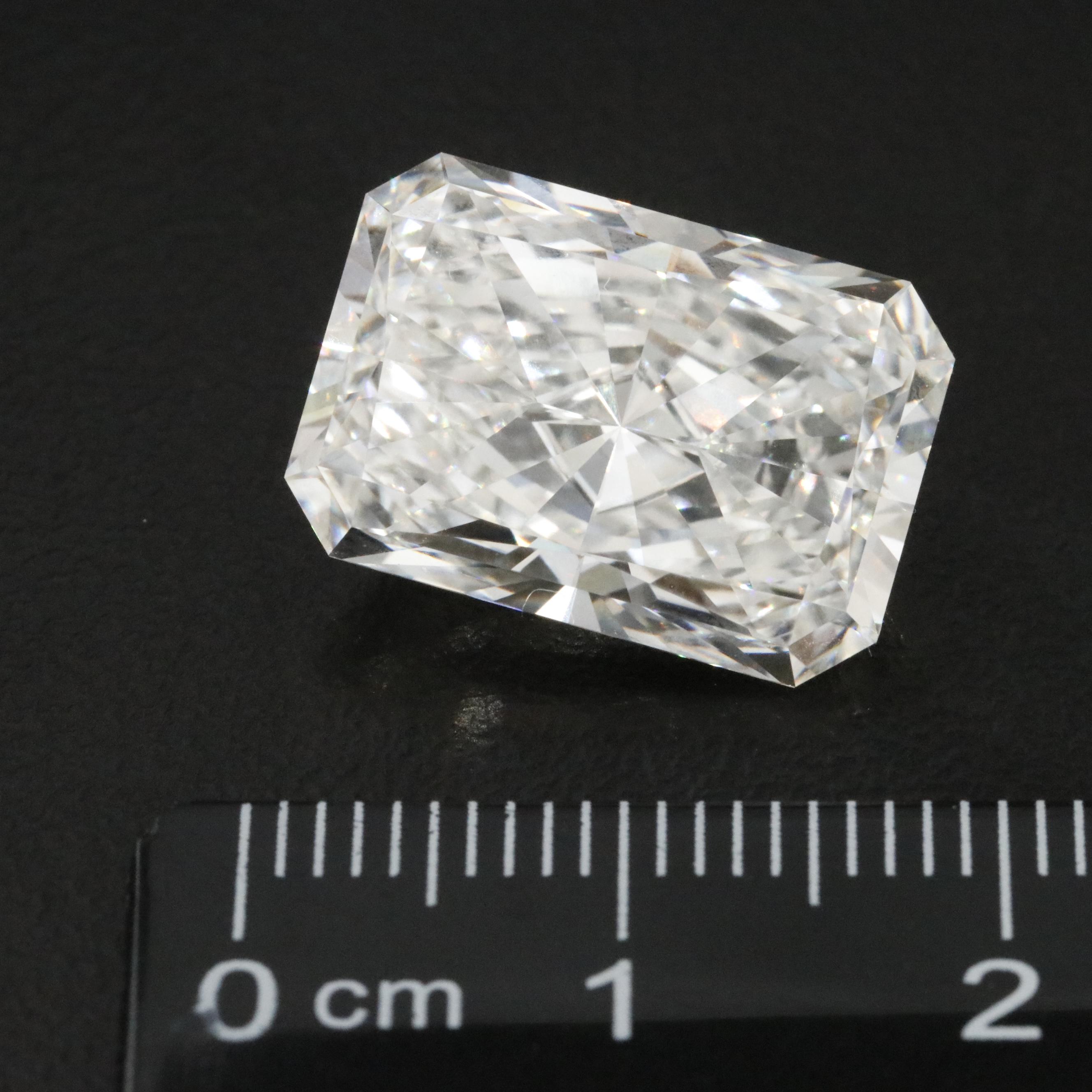 Loose 12.00 CT Lab Grown Diamond with IGI Report