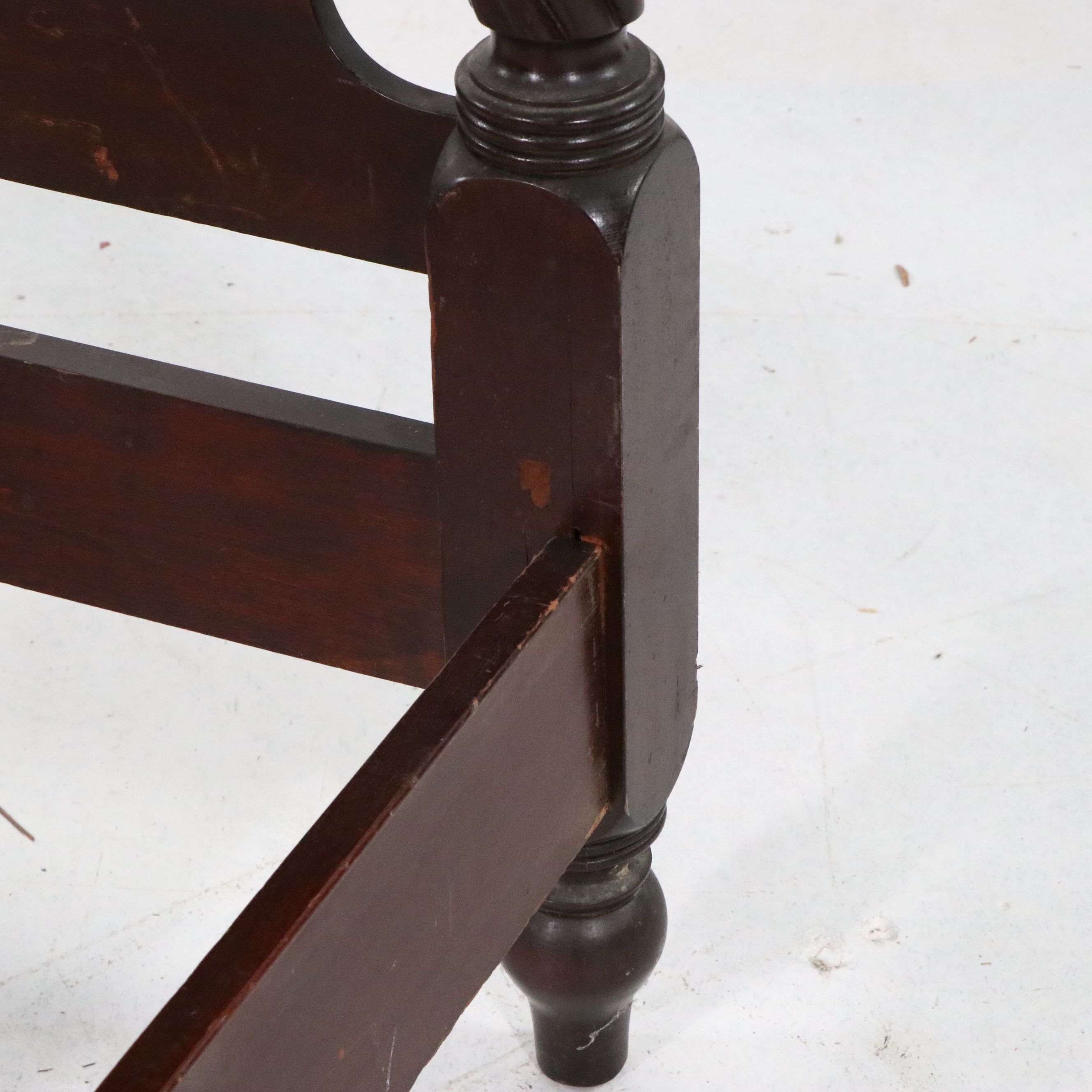 American Federal Carved Mahogany Four-Poster Twin Bed Frame