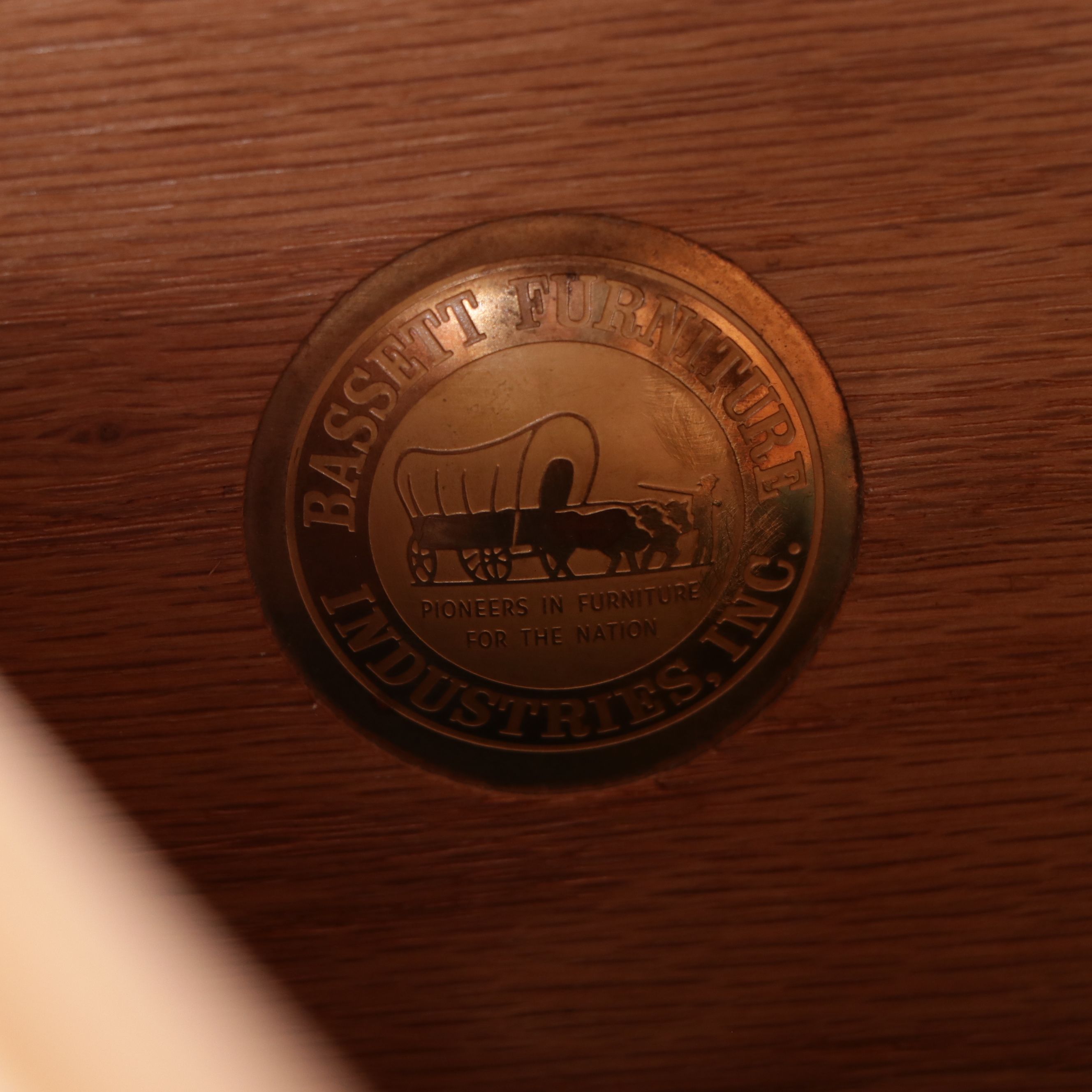 Bassett Furniture Colonial Style Maple Finish Glass Front Corner Cabinet