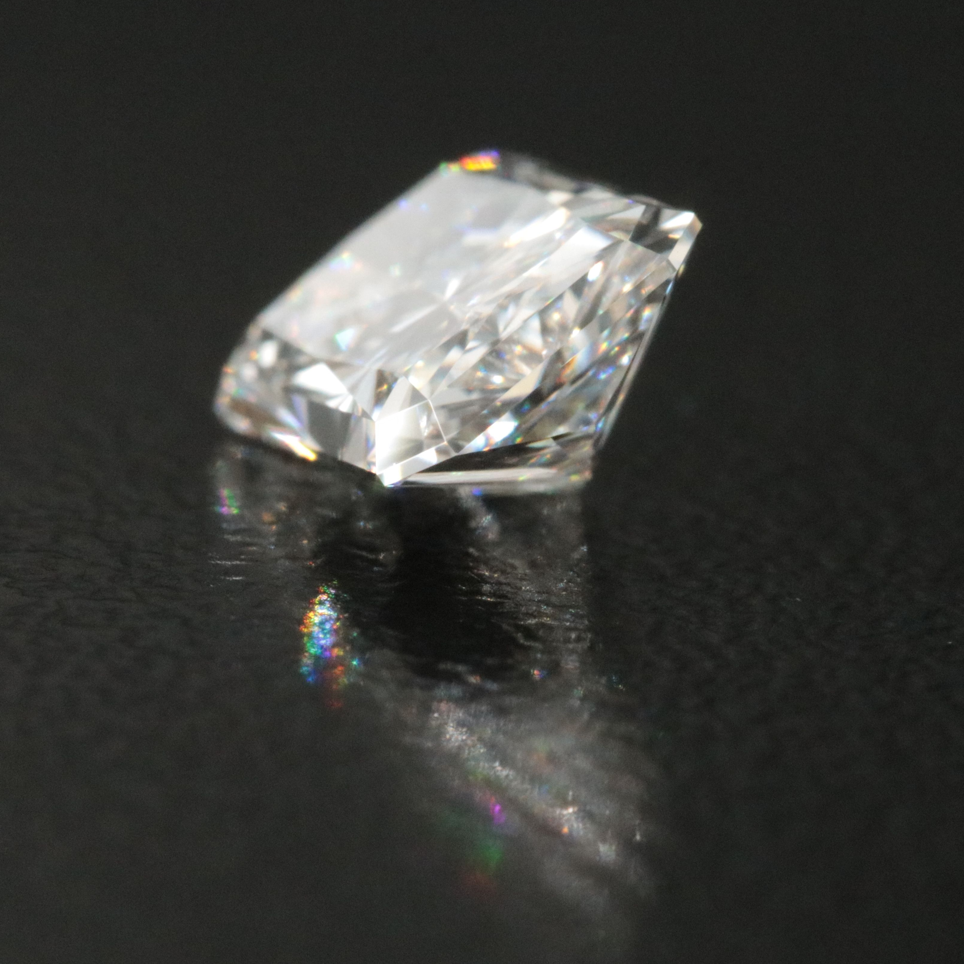Loose 1.56 CT Lab Grown Diamond with IGI Report