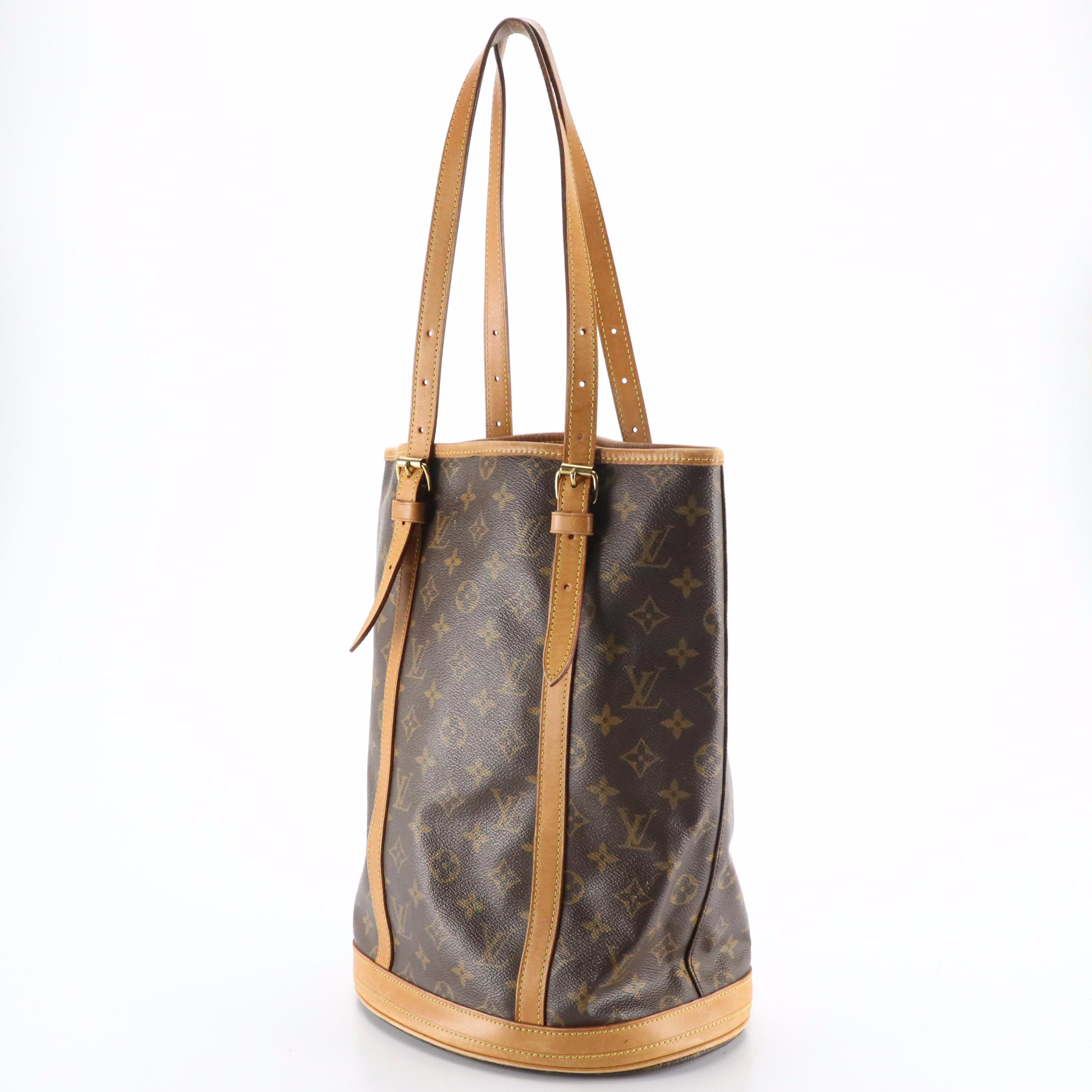 Louis Vuitton Bucket Bag GM with Pouch in Monogram Canvas and Vachetta Leather