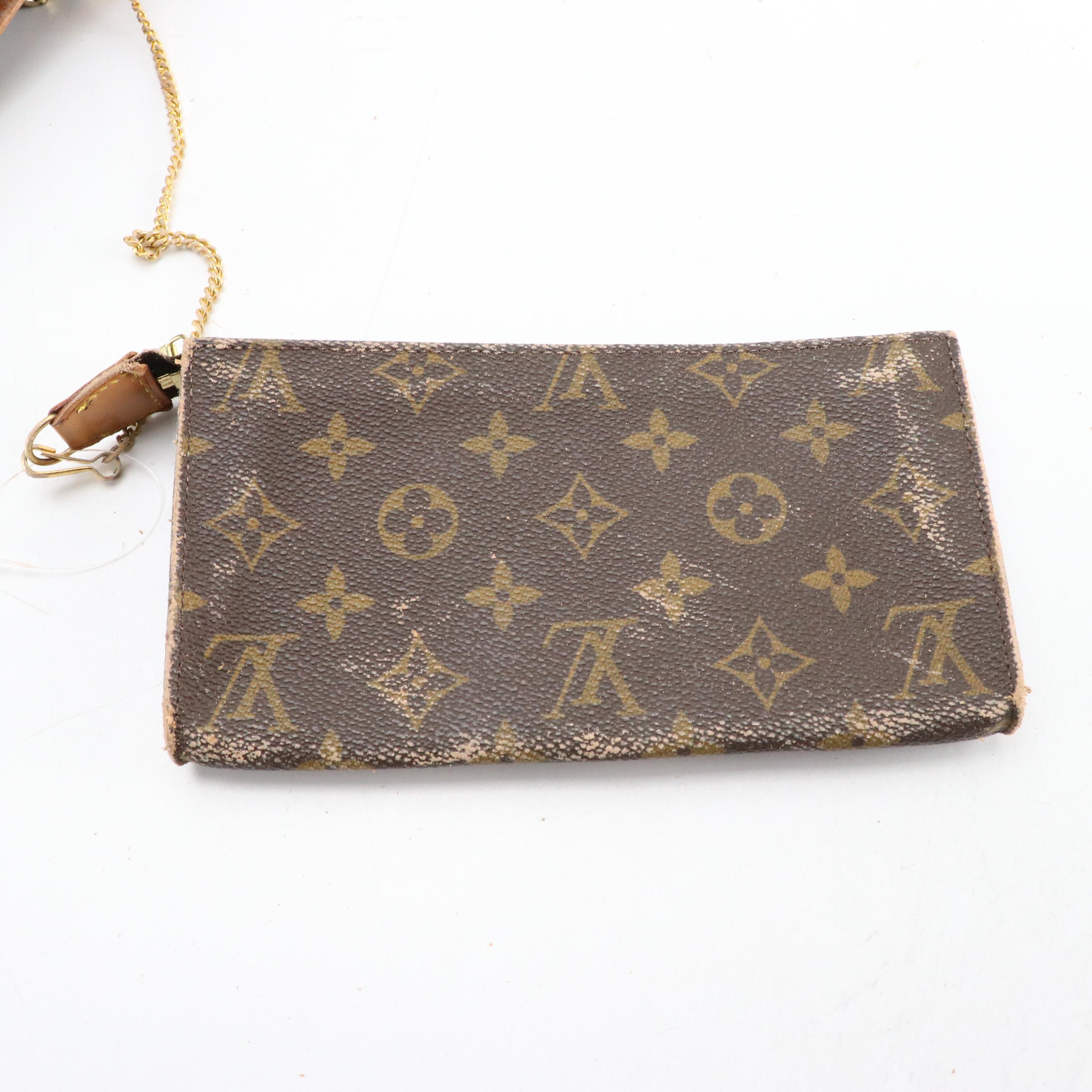 Louis Vuitton Bucket Bag GM with Pouch in Monogram Canvas and Vachetta Leather