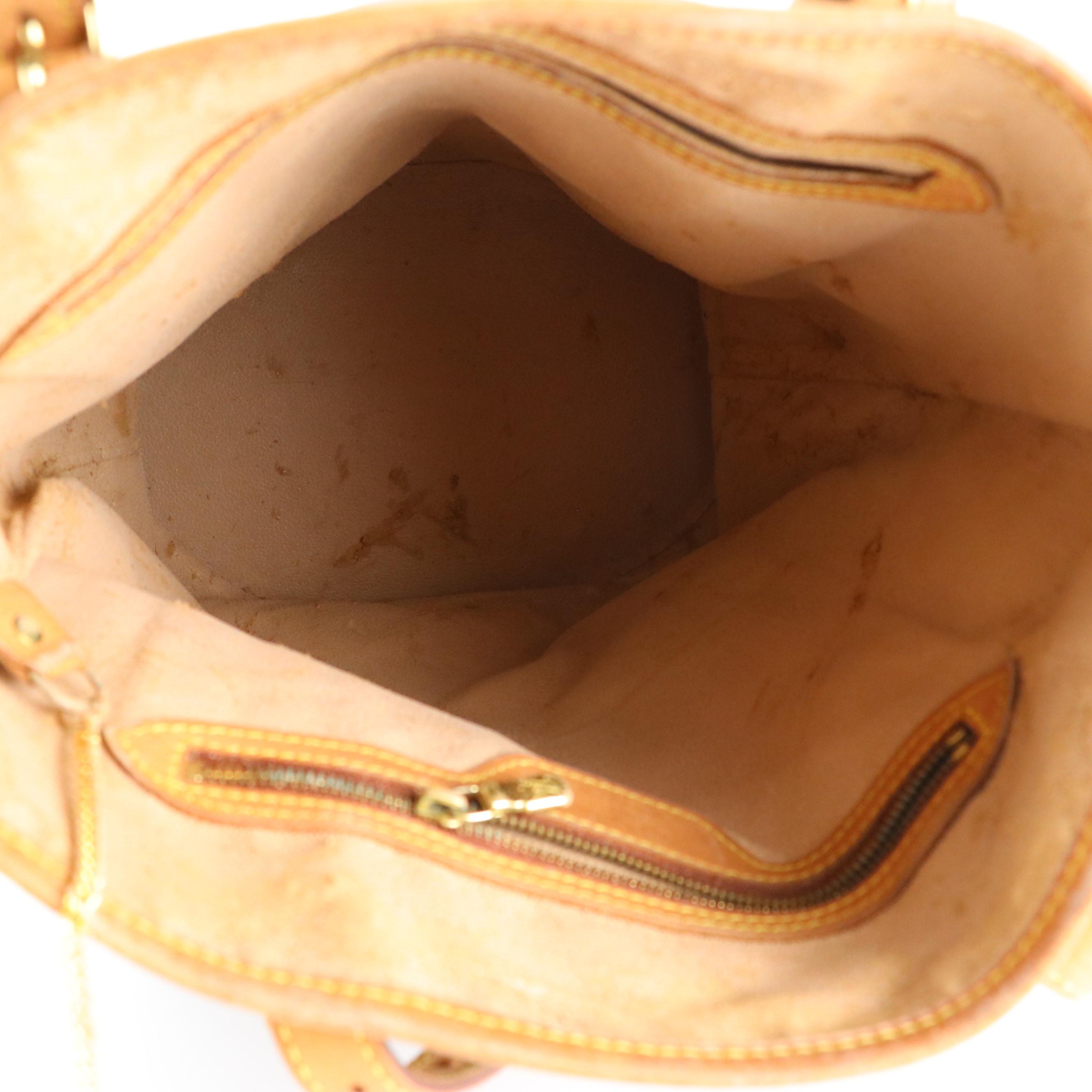 Louis Vuitton Bucket Bag GM with Pouch in Monogram Canvas and Vachetta Leather