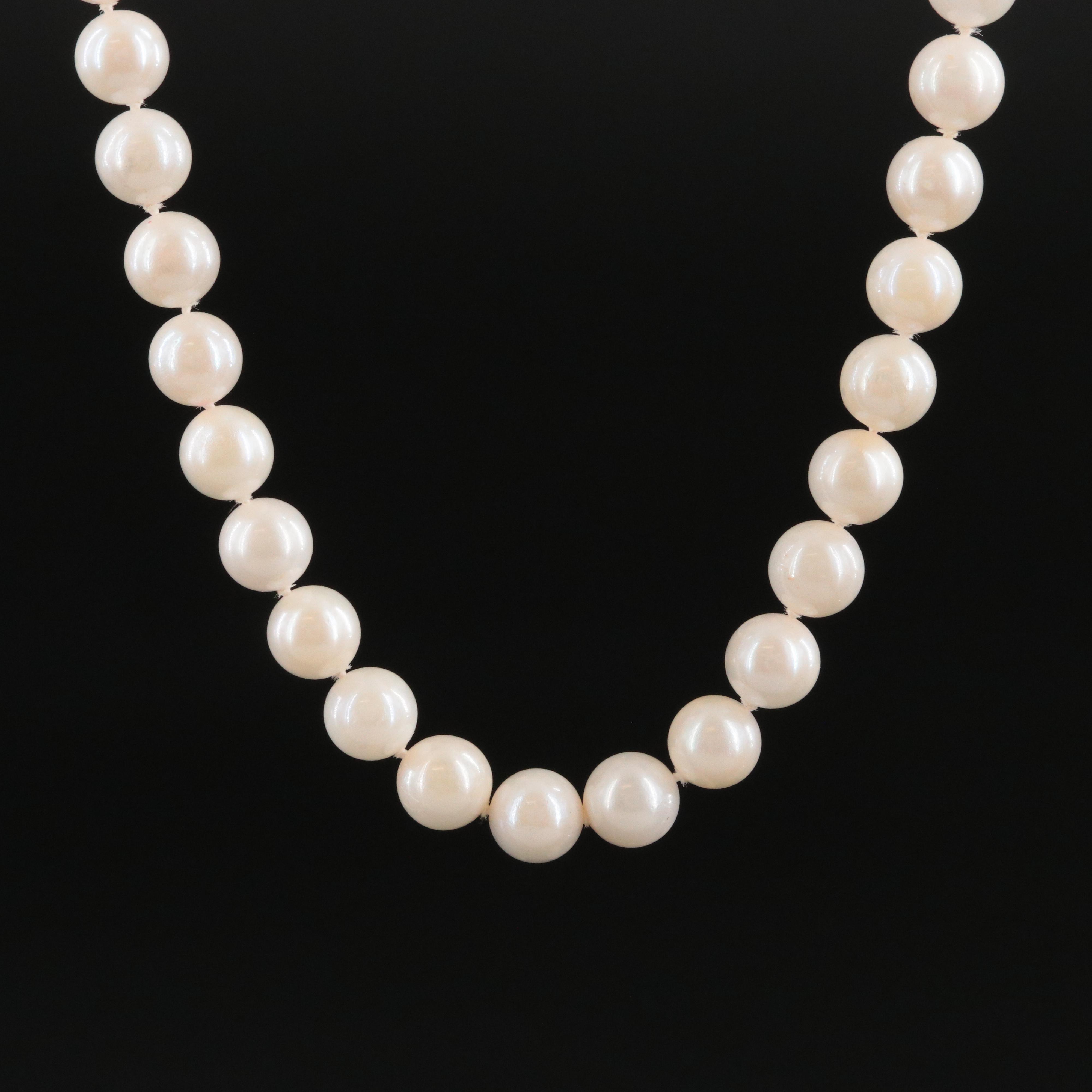 Pearl Necklace with 14K Clasp