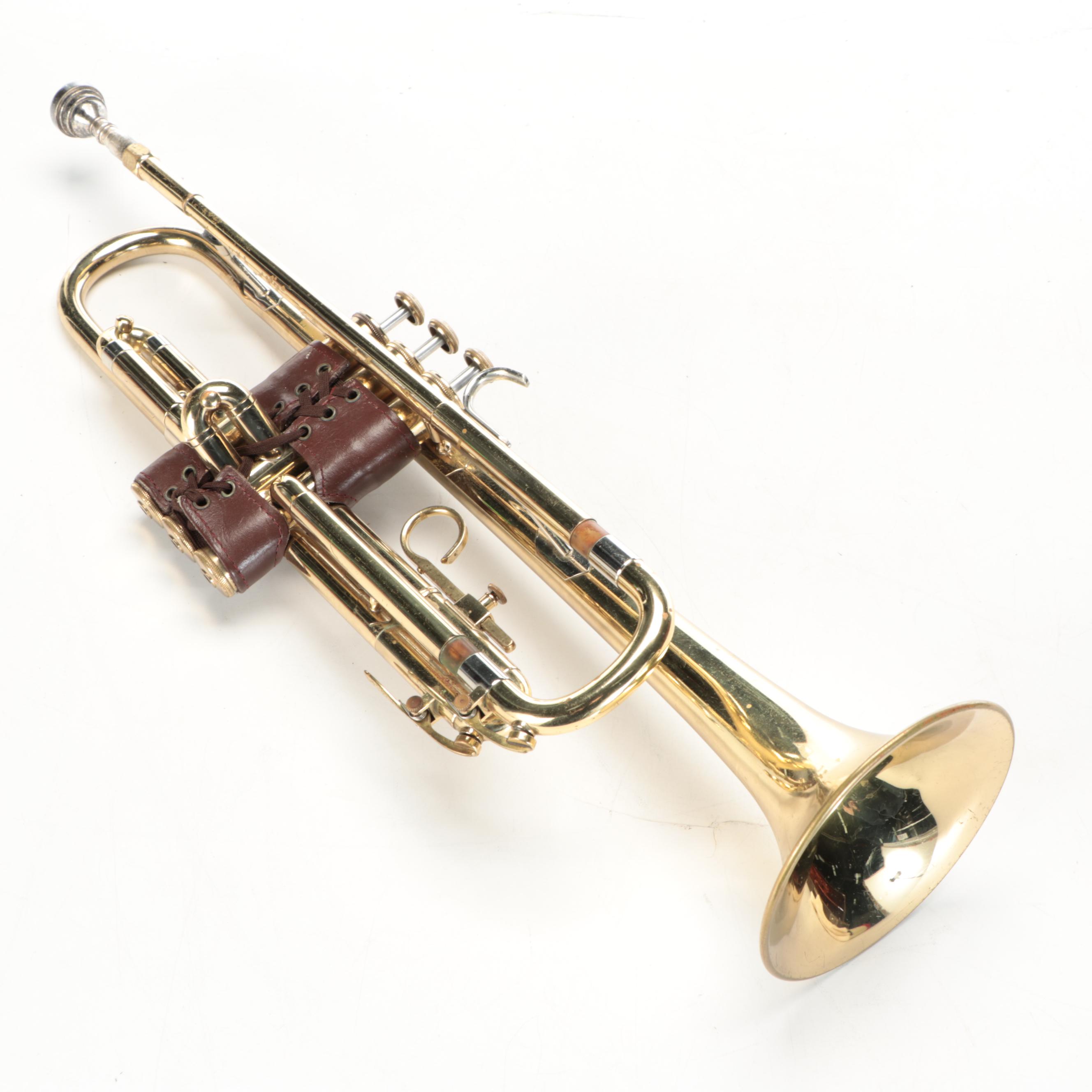 Olds Ambassador Student Trumpet with Case, Sheet Music and More Accessories