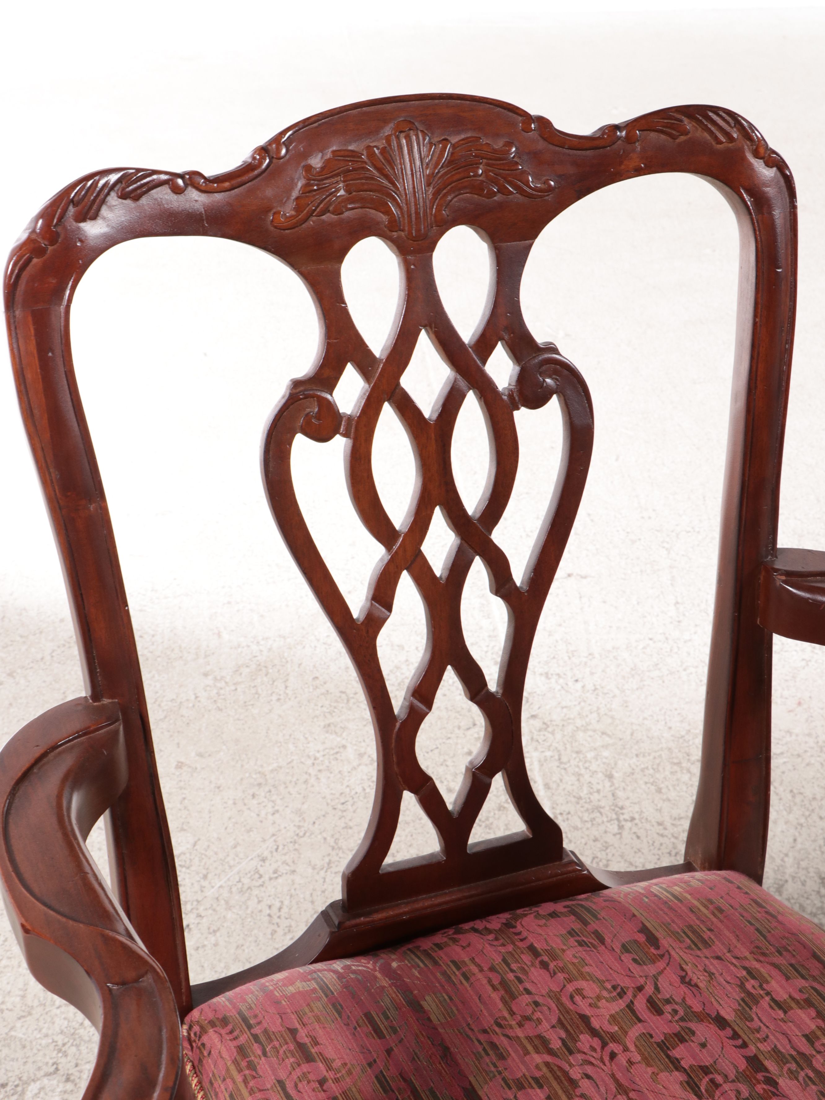 Chippendale Style Sting-Inlaid Mahogany Dining Table and Eight Chairs