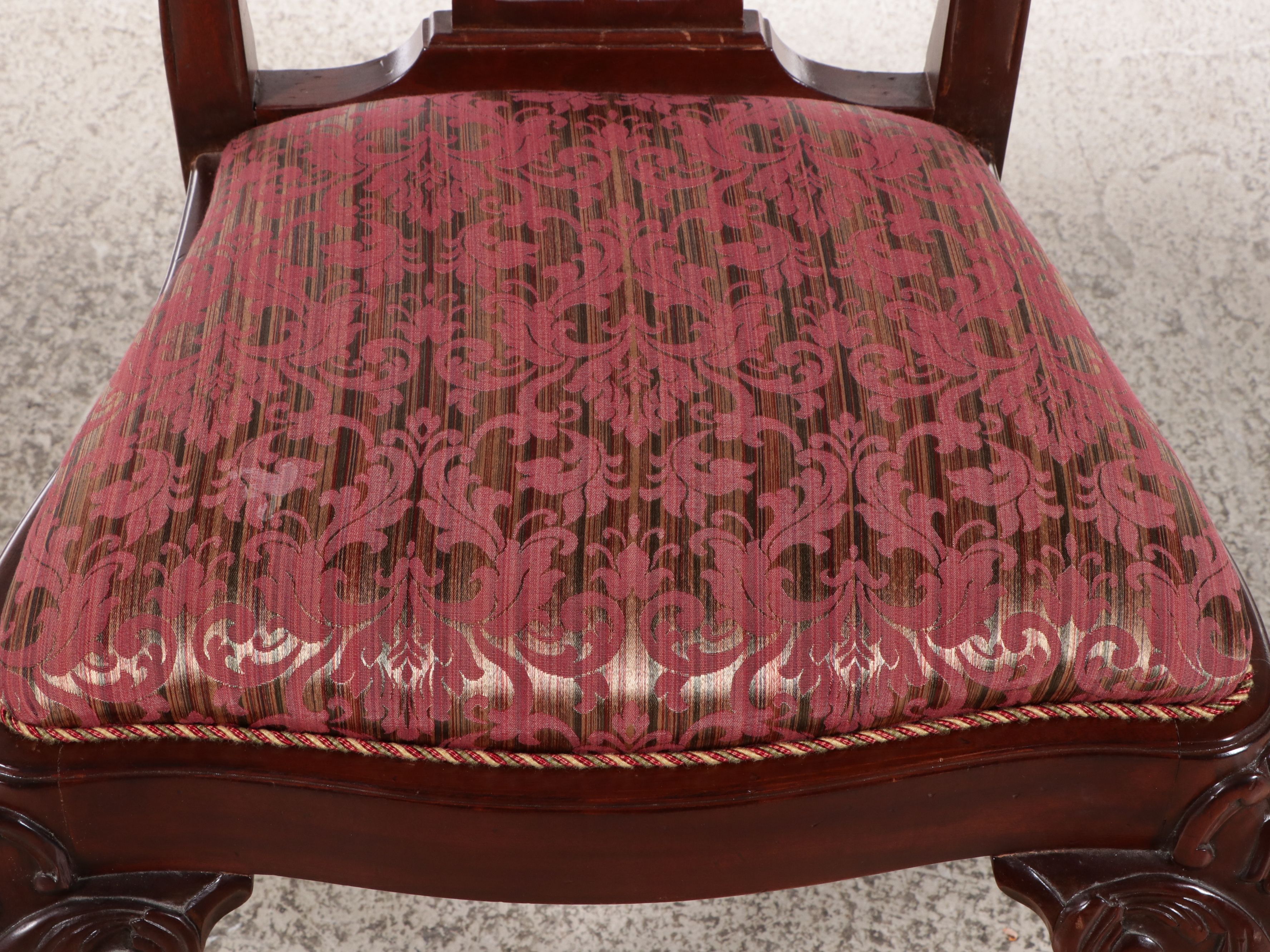 Chippendale Style Sting-Inlaid Mahogany Dining Table and Eight Chairs