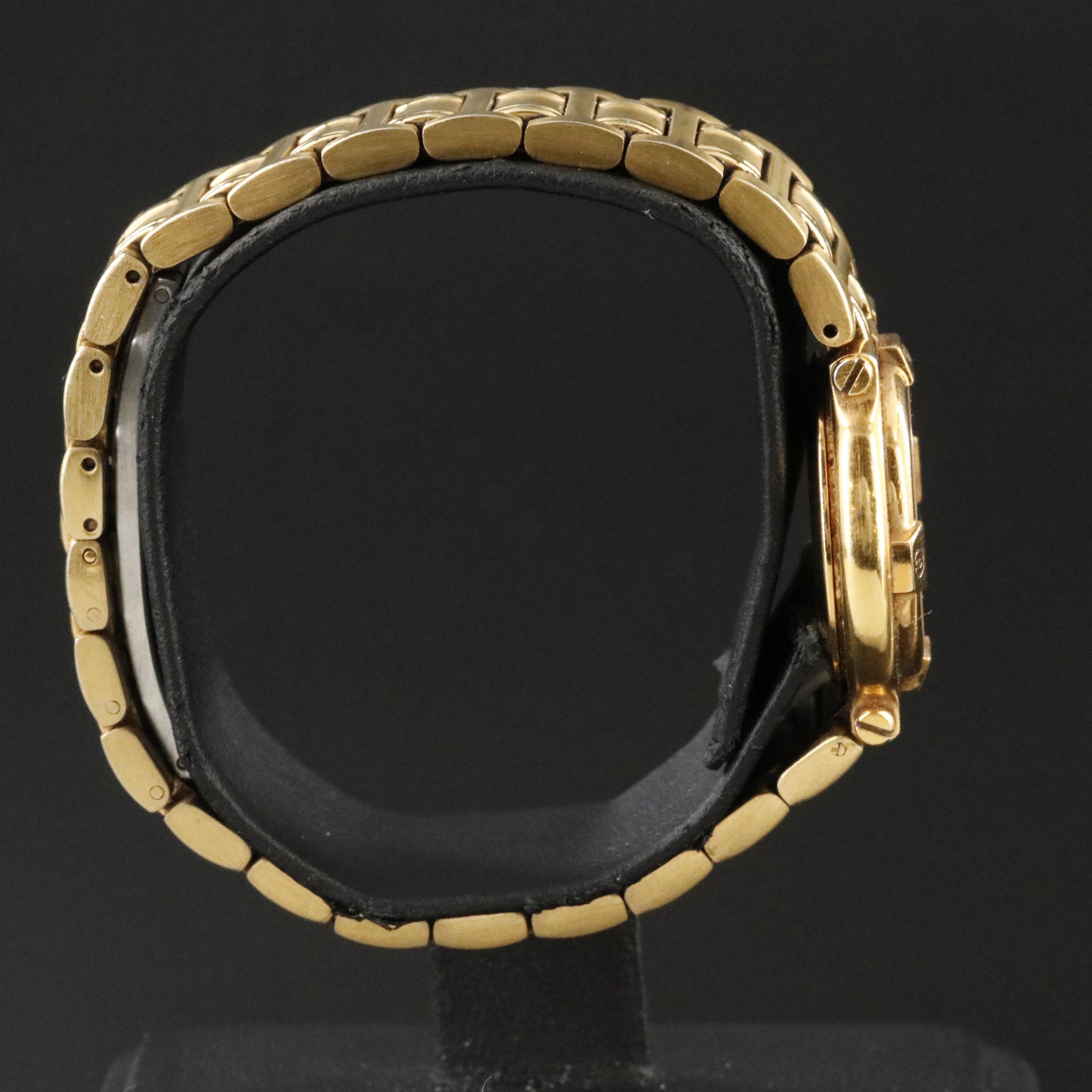 Gucci Classic 9200L Quartz Watch with Date Window