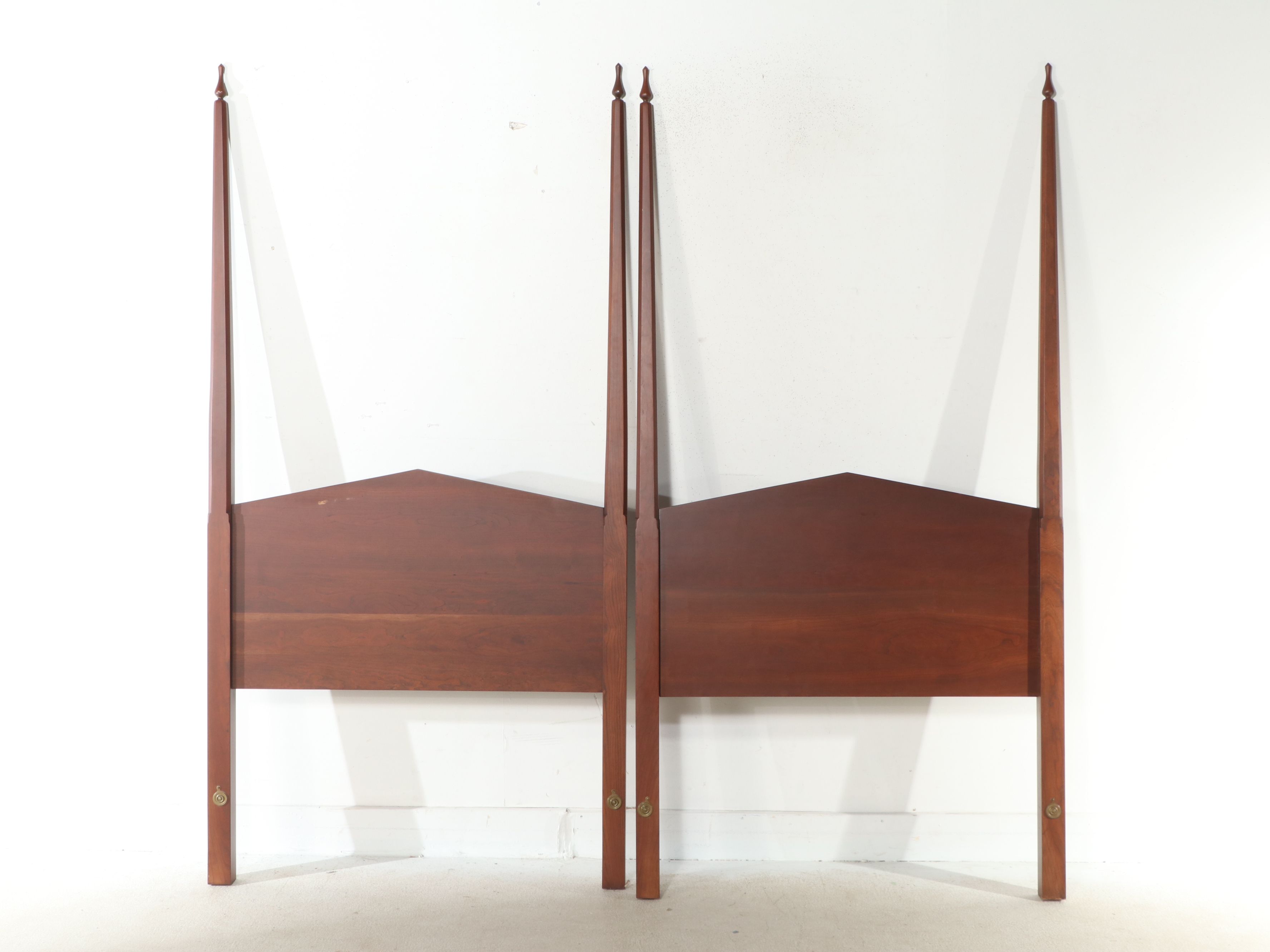 Pair of Thomas H. Kramer Federal Style Four-Poster Walnut Twin Bed Frames