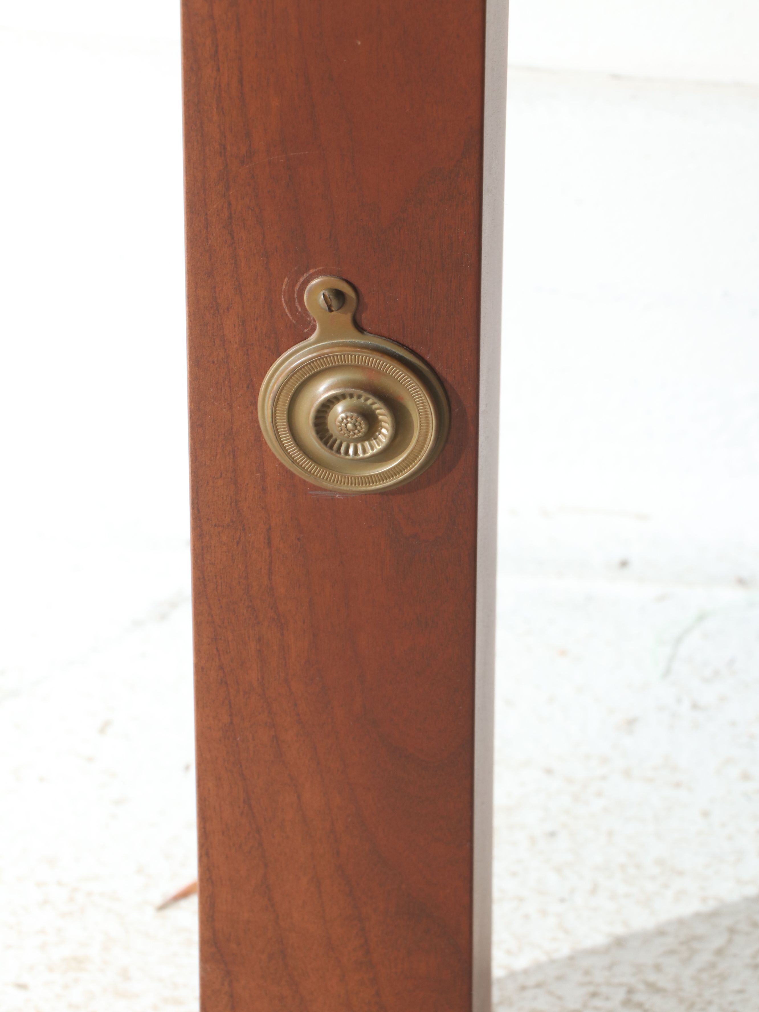 Pair of Thomas H. Kramer Federal Style Four-Poster Walnut Twin Bed Frames