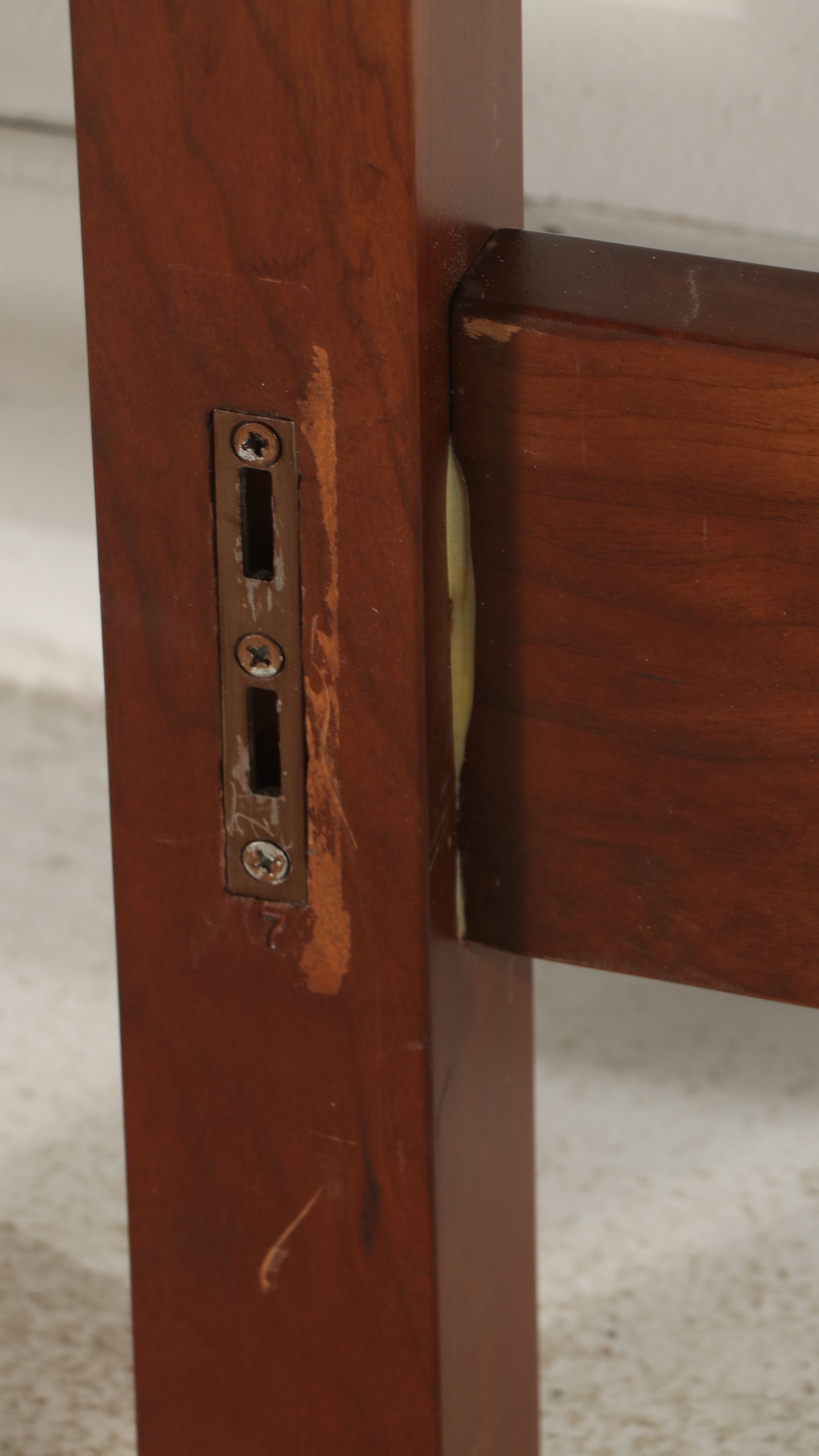 Pair of Thomas H. Kramer Federal Style Four-Poster Walnut Twin Bed Frames