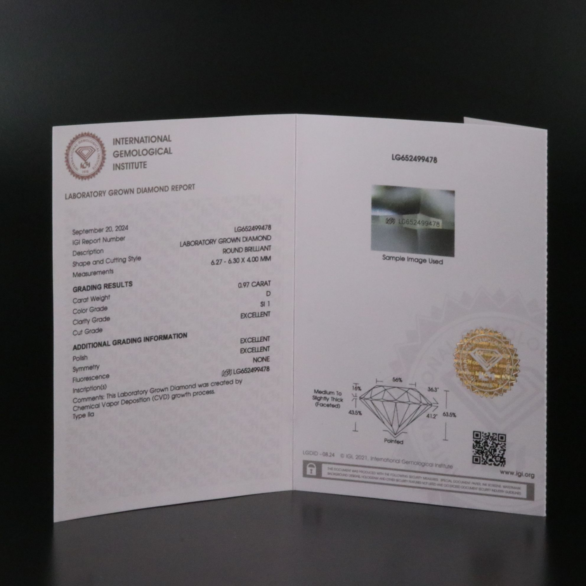 Loose 0.97 CT Lab Grown Diamond with IGI Report