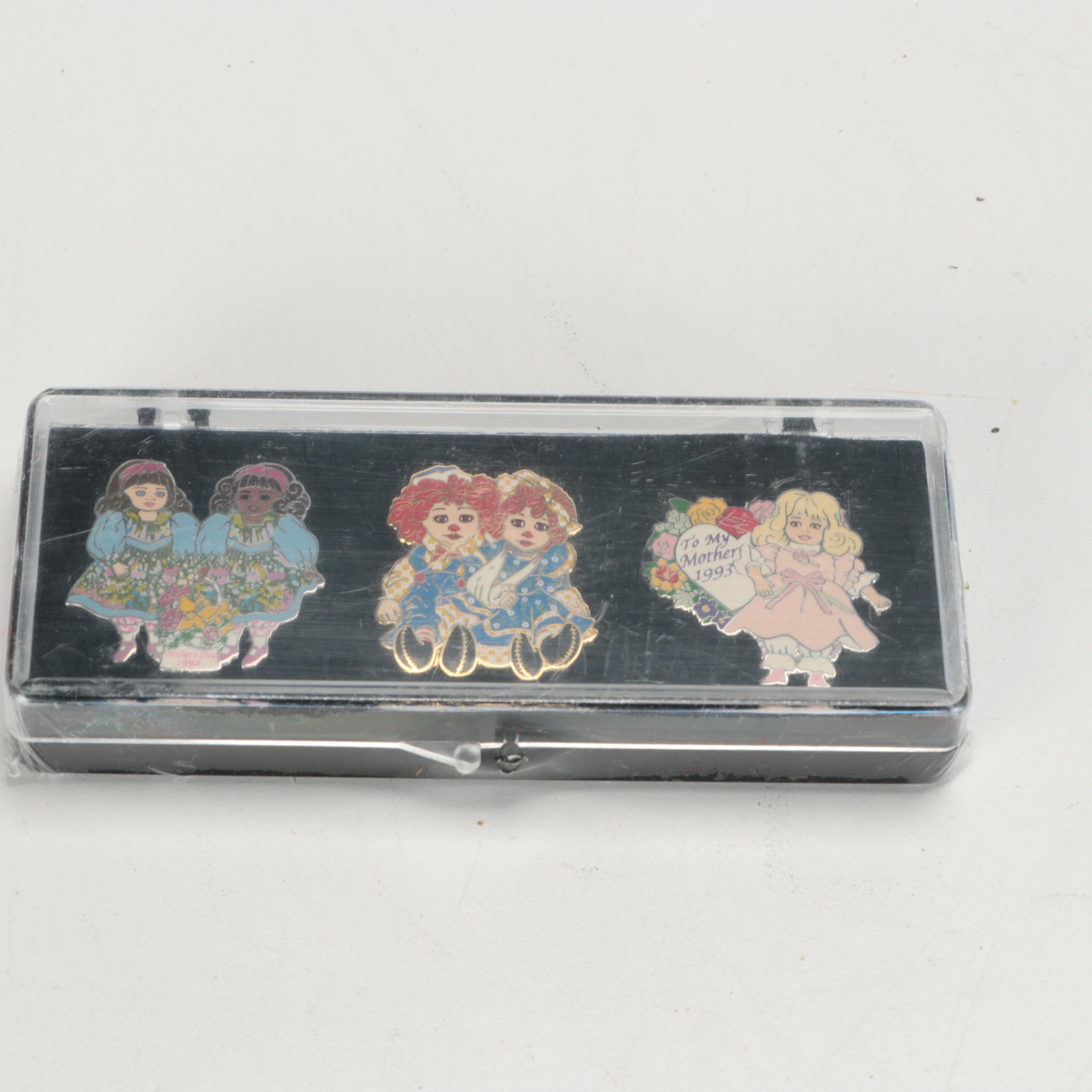 Raggedy Ann Dolls, Books and Other Merchandise