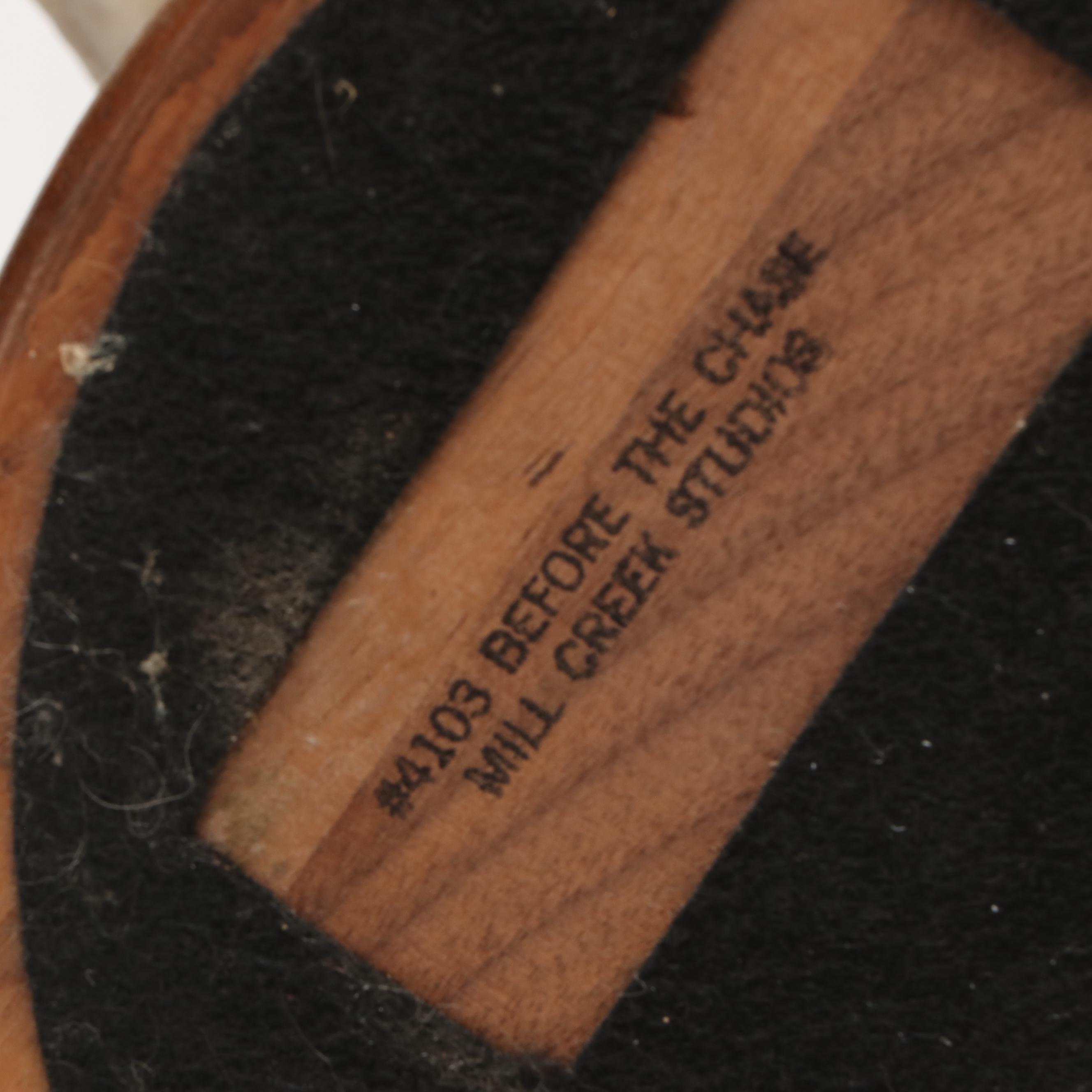 Mill Creek Studios "Before the Chase" Resin Wolf Head Portrait