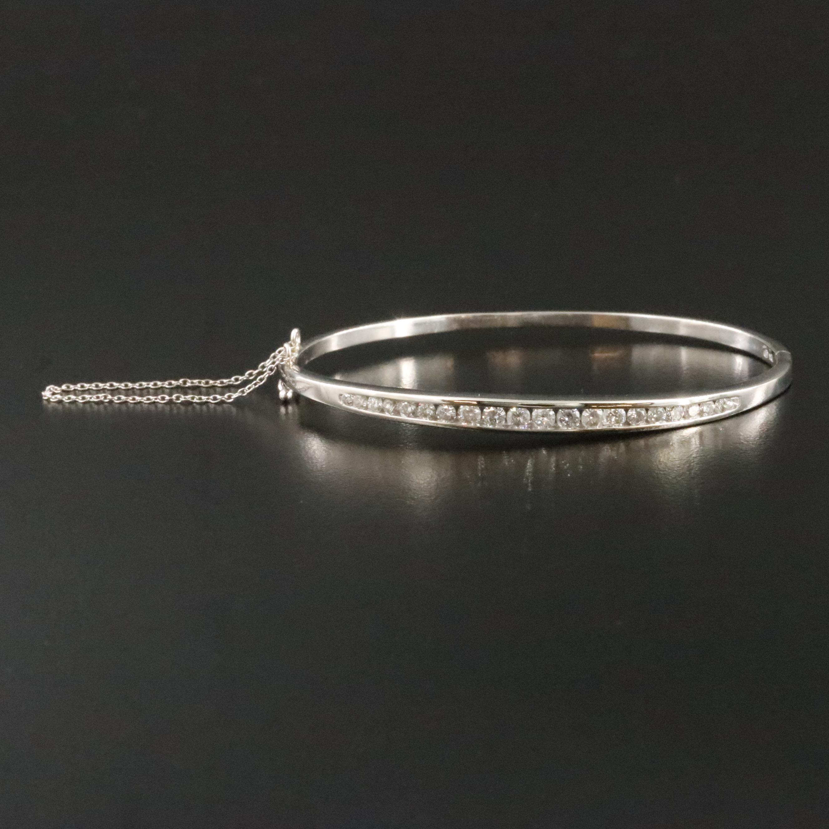 10K 1.00 CTW Diamond Hinged Bracelet