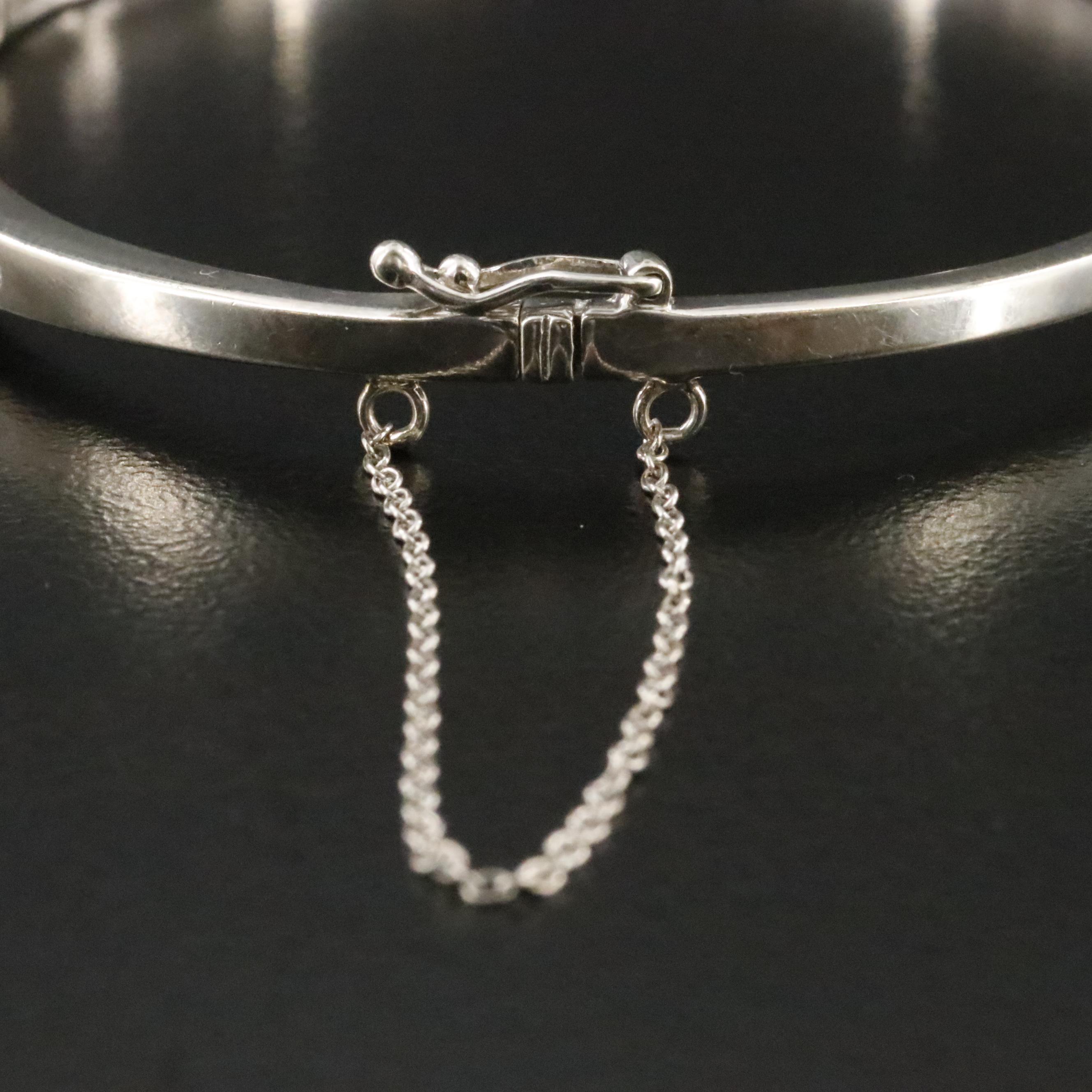 10K 1.00 CTW Diamond Hinged Bracelet