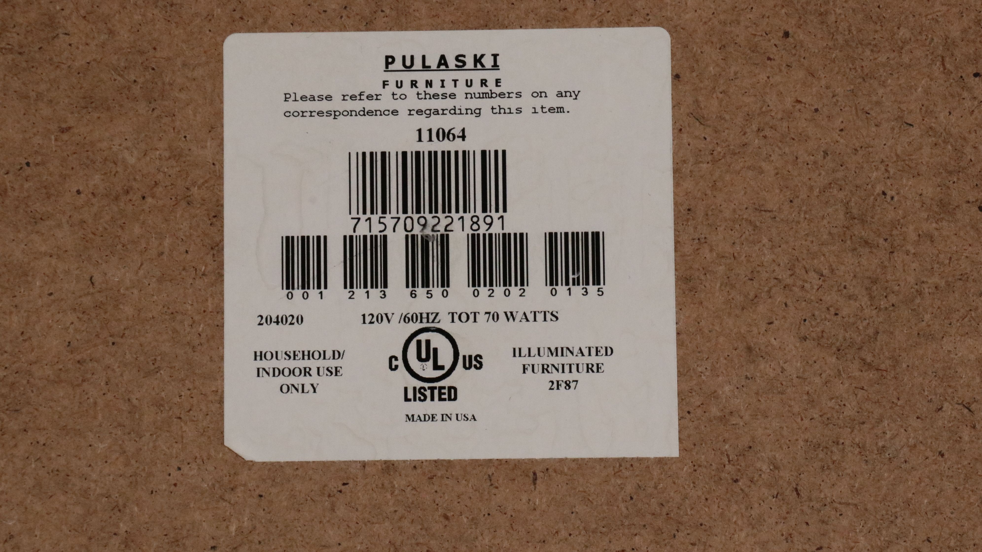 Pulaski Furniture Louis Philippe Style Mahogany Finish Glass Front  Cabinet