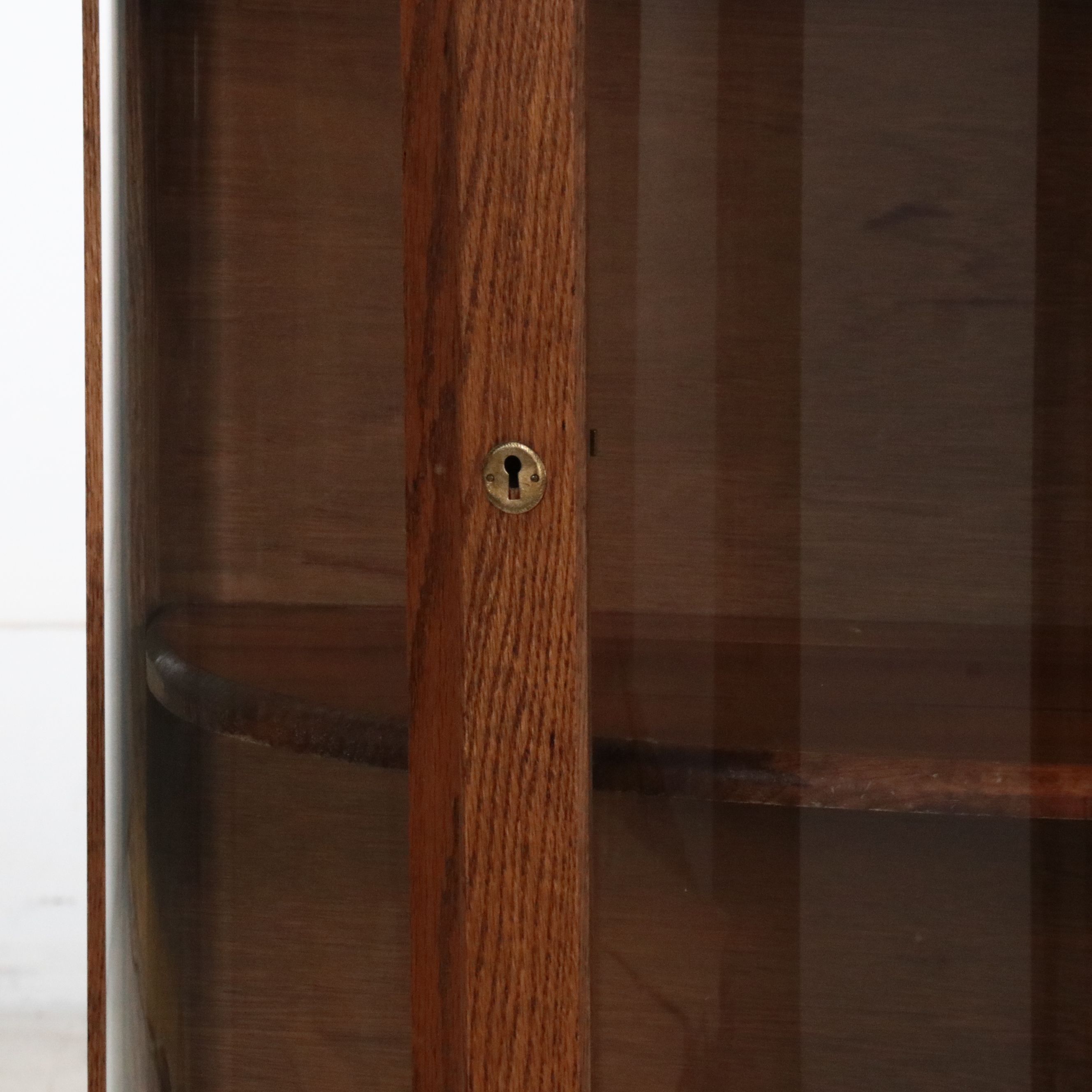 Late Victorian Oak Bowfront China Cabinet, Early 20th Century