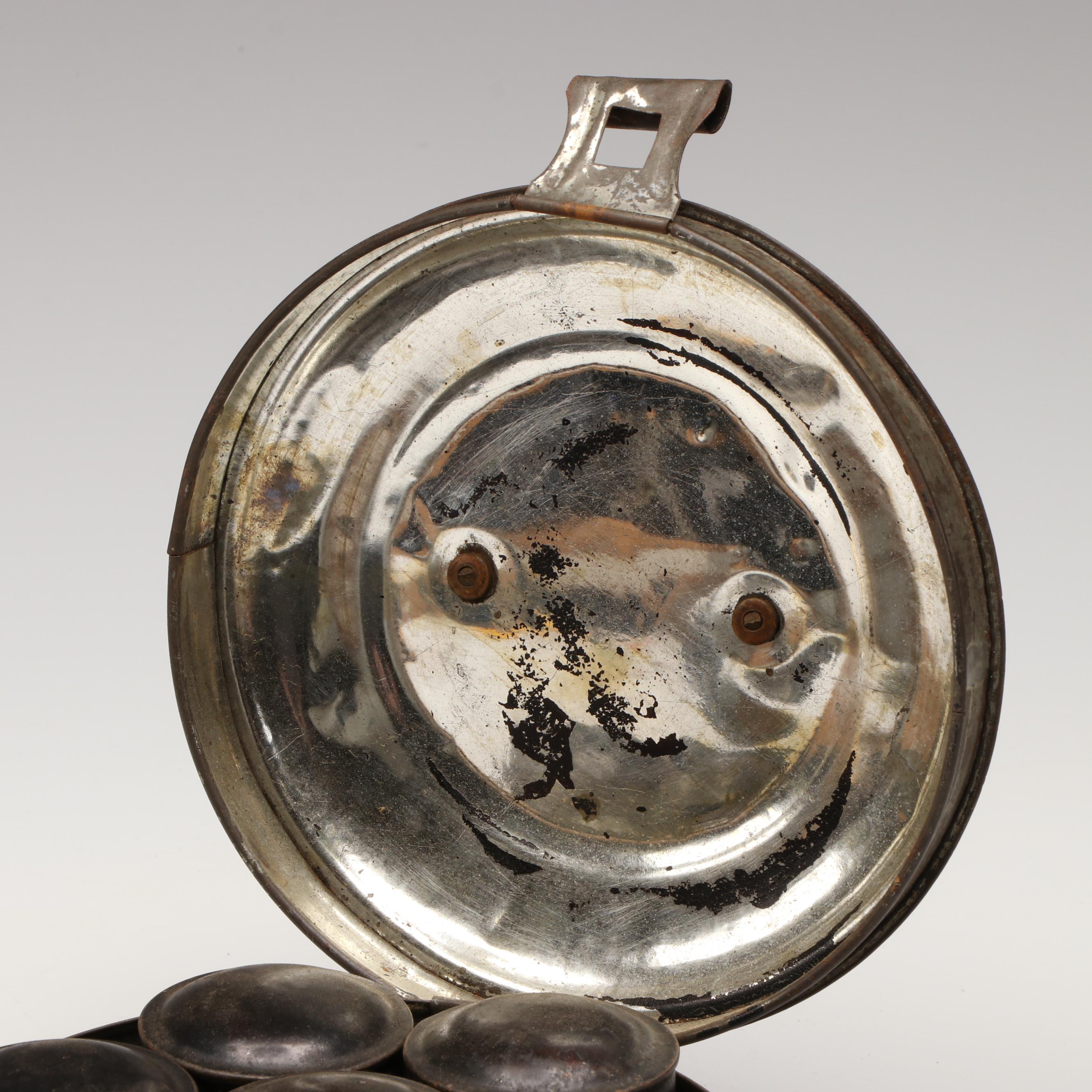 Polychrome Metal Divided Spice Drawer with Circular Metal Tea Box