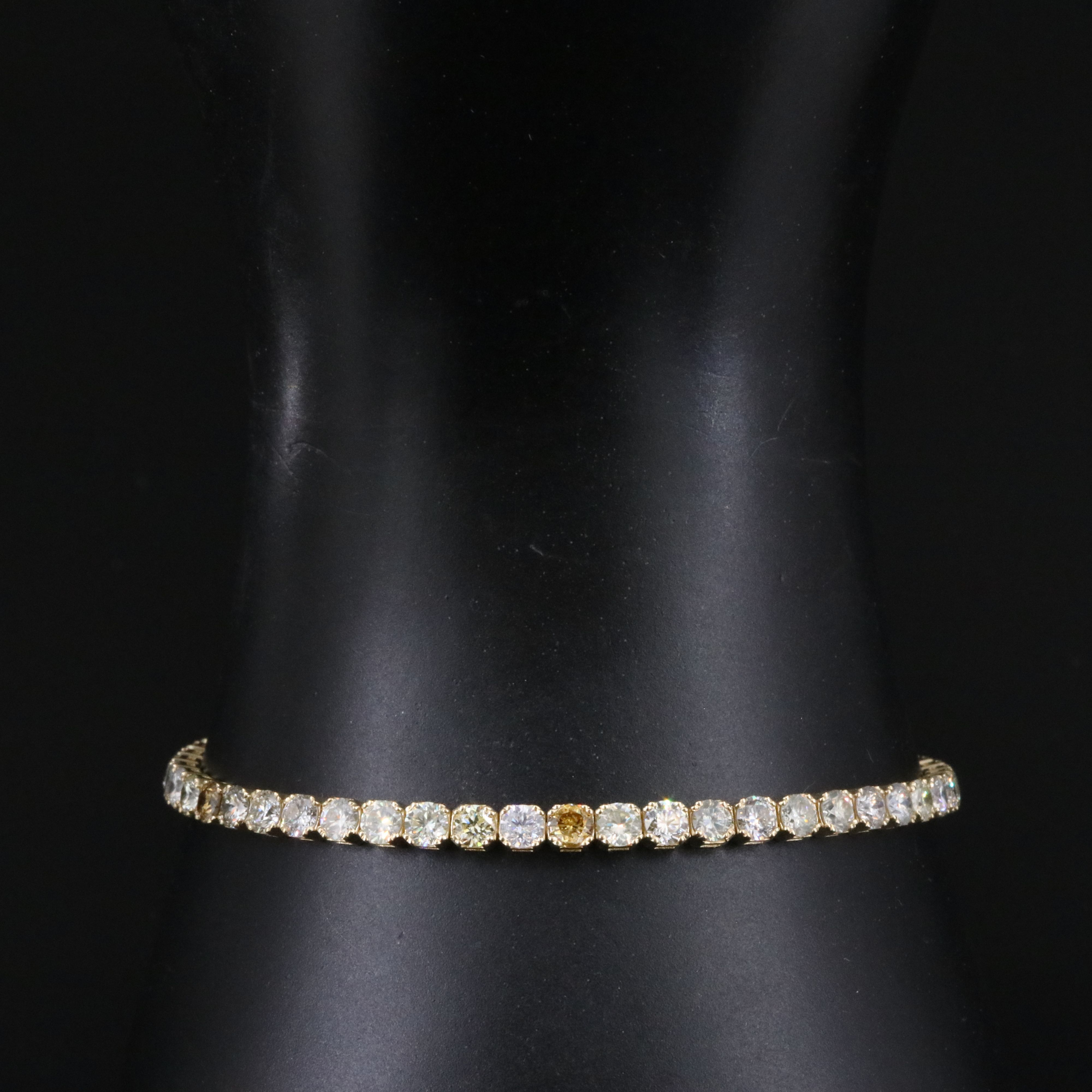 14K 6.90 CTW Fancy Diamond Line Bracelet with IGI Jewelry Report