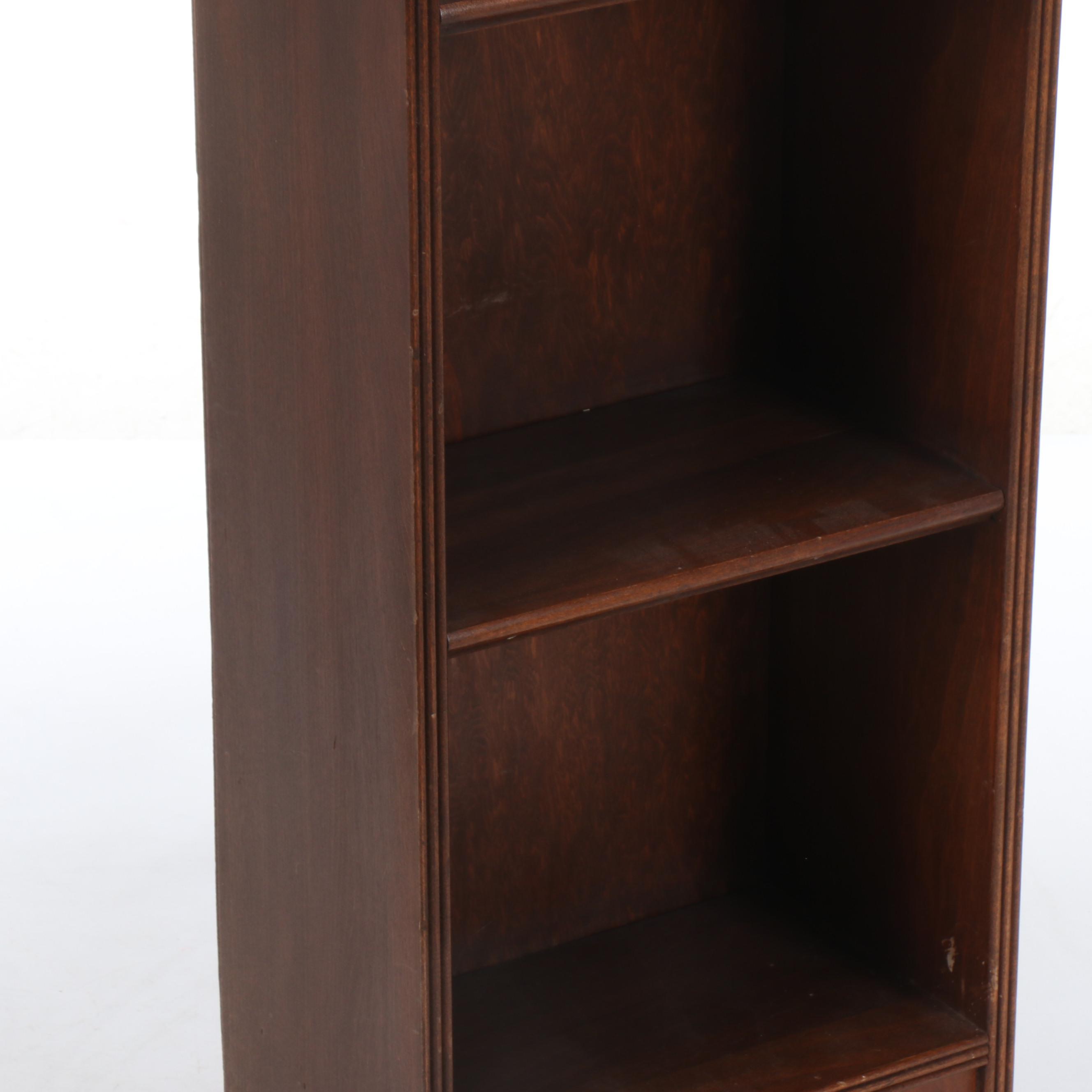 Federal Style Mahogany Finish Wooden Bookshelf
