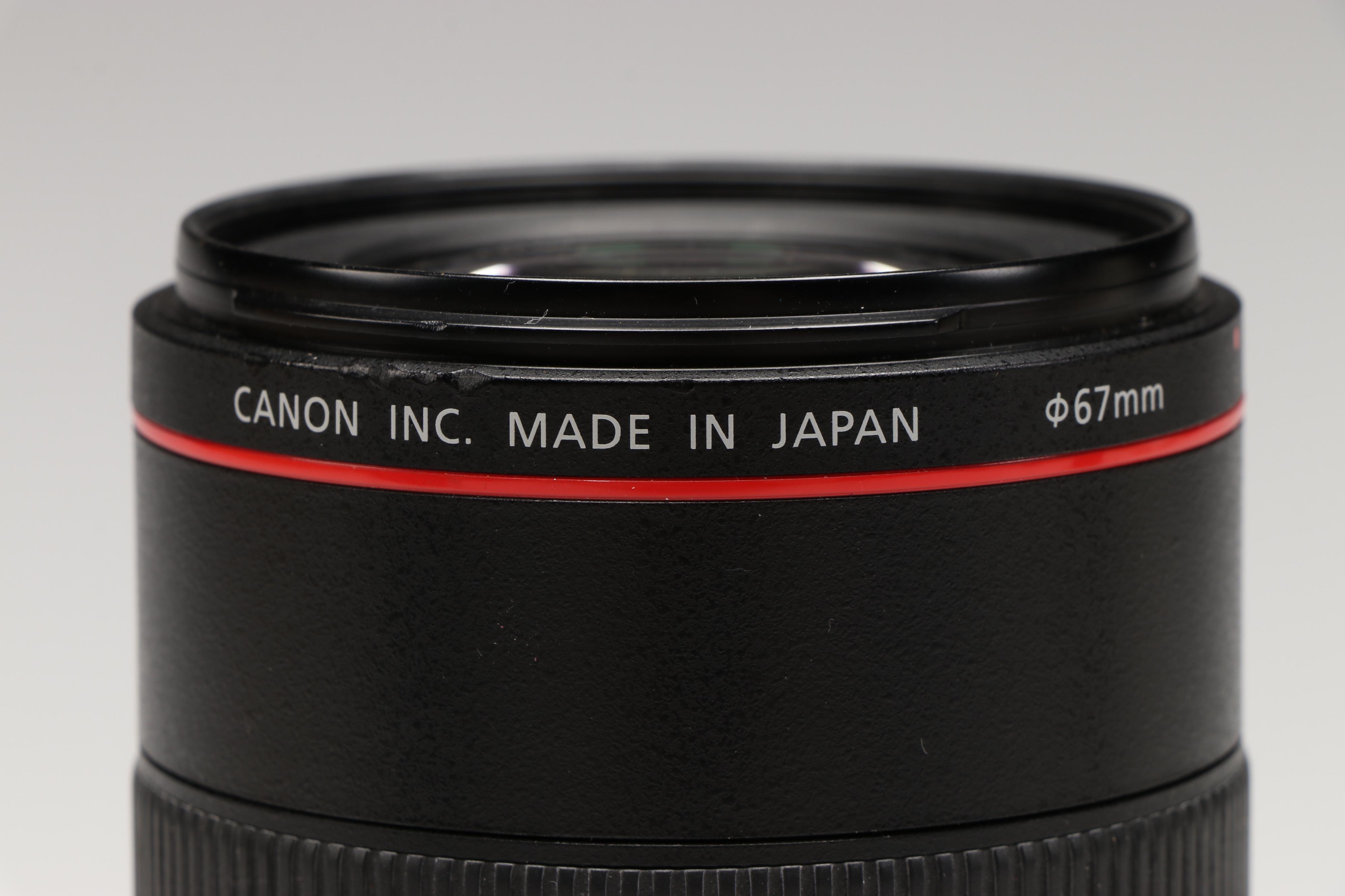 Canon EOS Rebel T3i DSLR Camera with Tarmac Camera Bag and Other Accessories