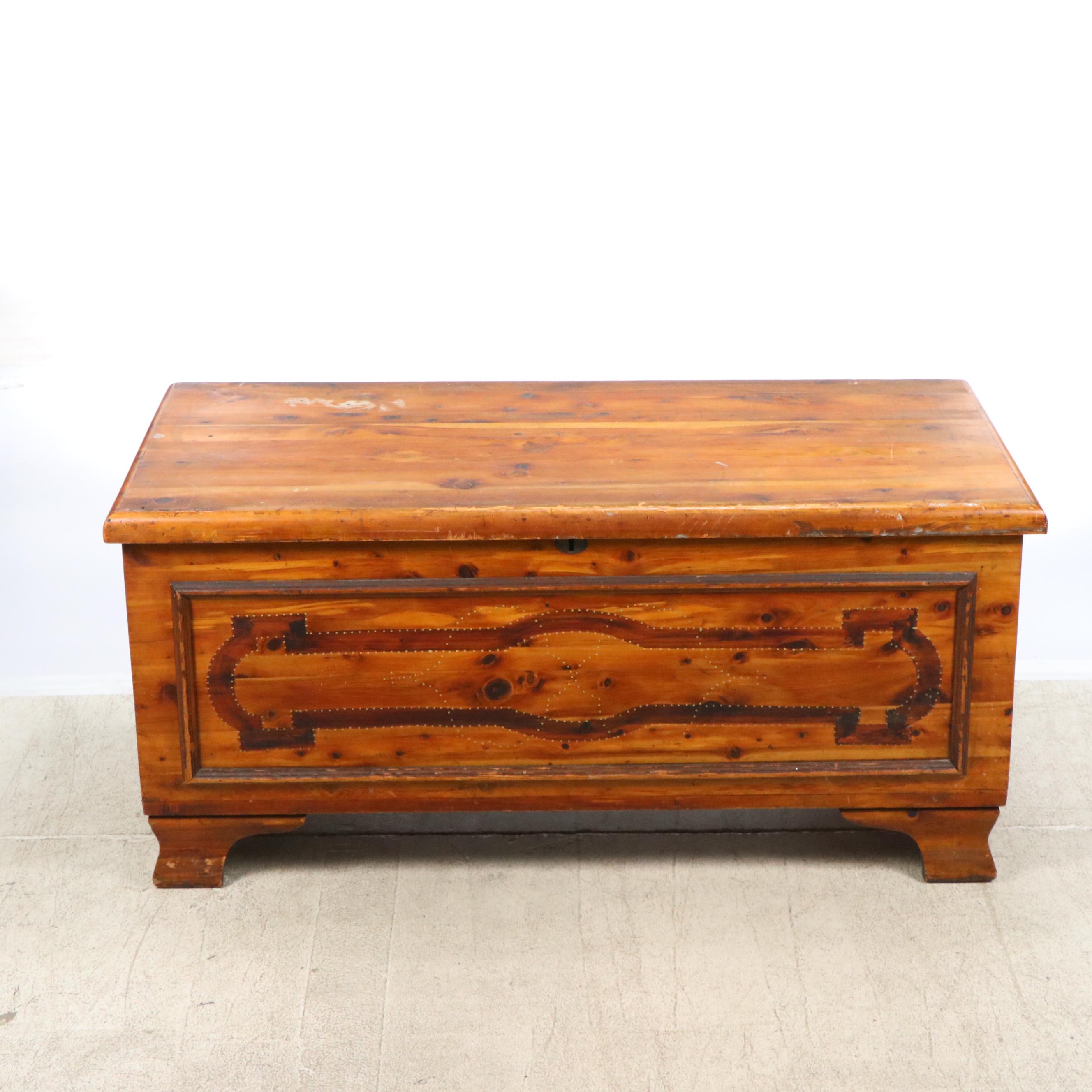 Standard Red Cedar Blanket Chest, Early 20th Century