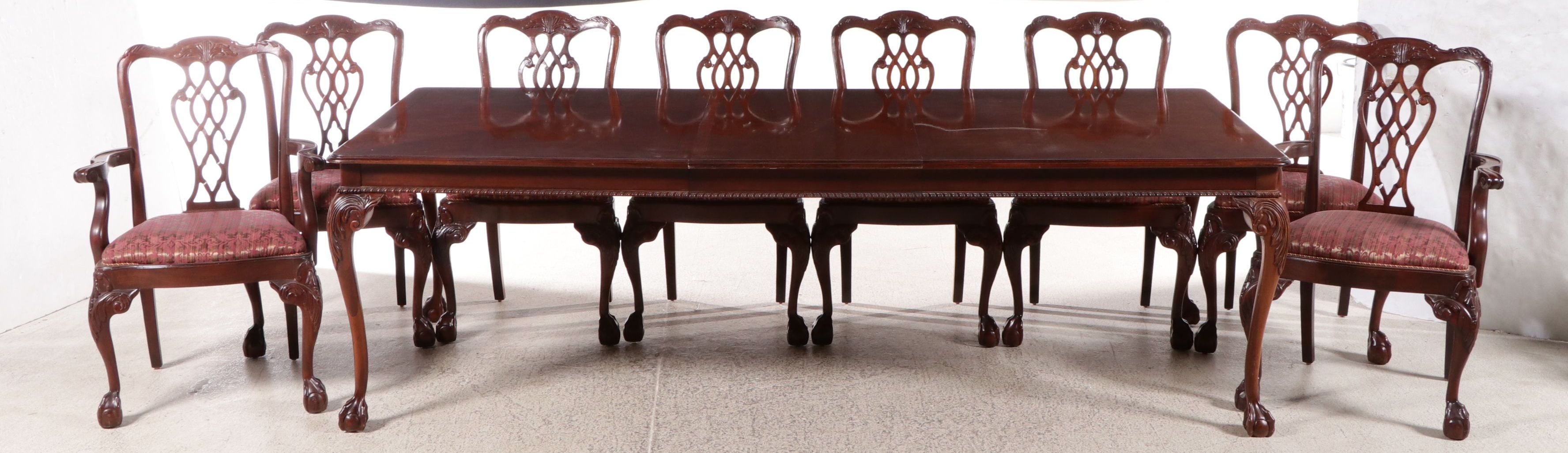Chippendale Style Sting-Inlaid Mahogany Dining Table and Eight Chairs
