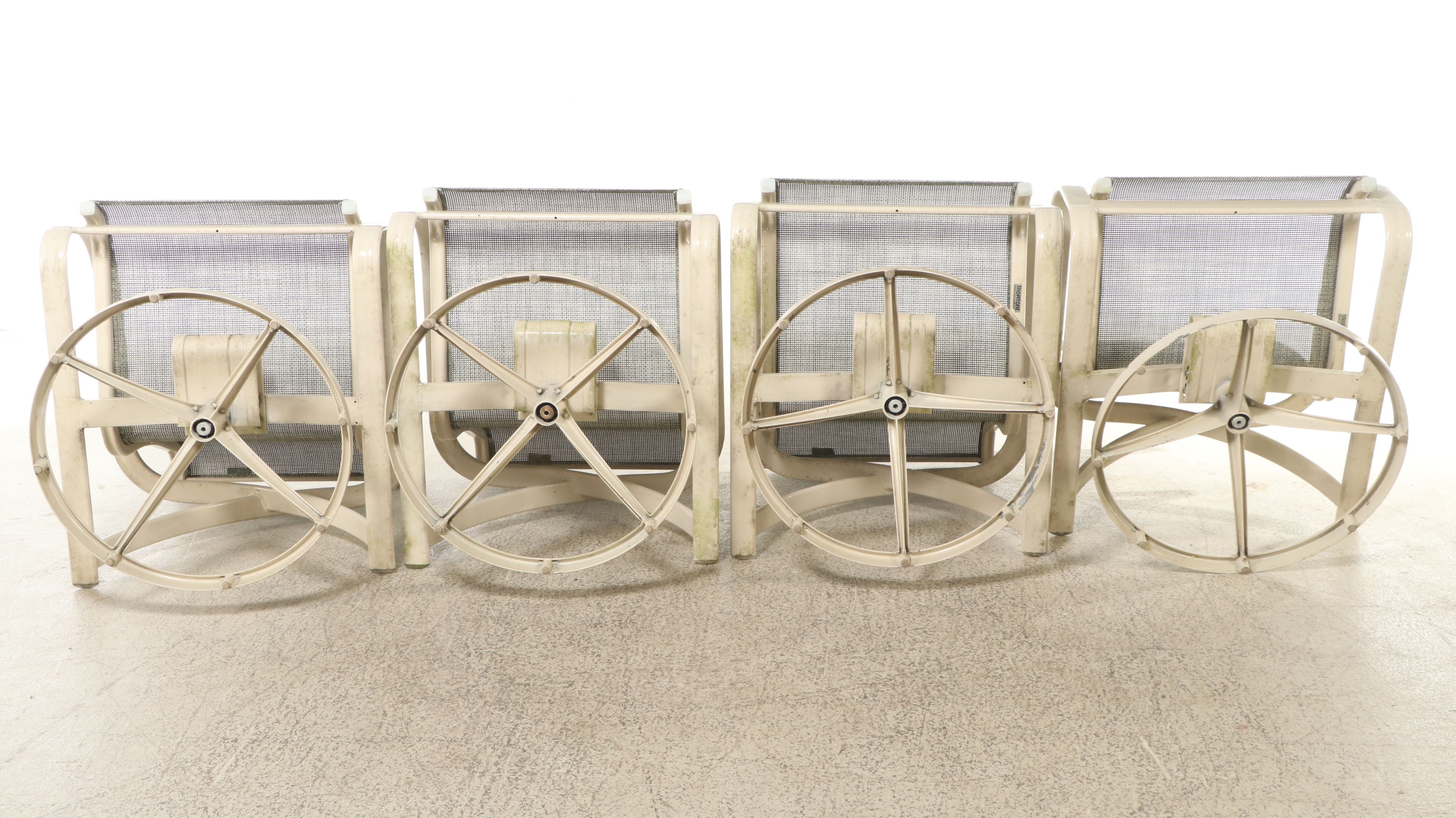 Tropitone Beige Aluminum Oval Dining Table with Swivel Armchairs