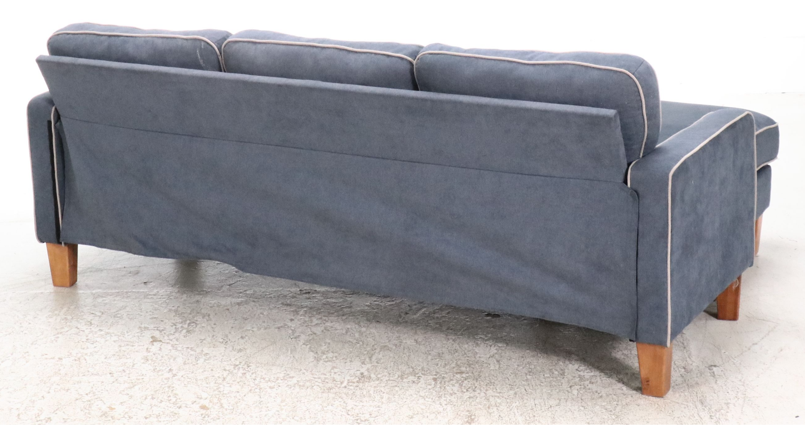Contemporary Upholstered Sectional Sofa