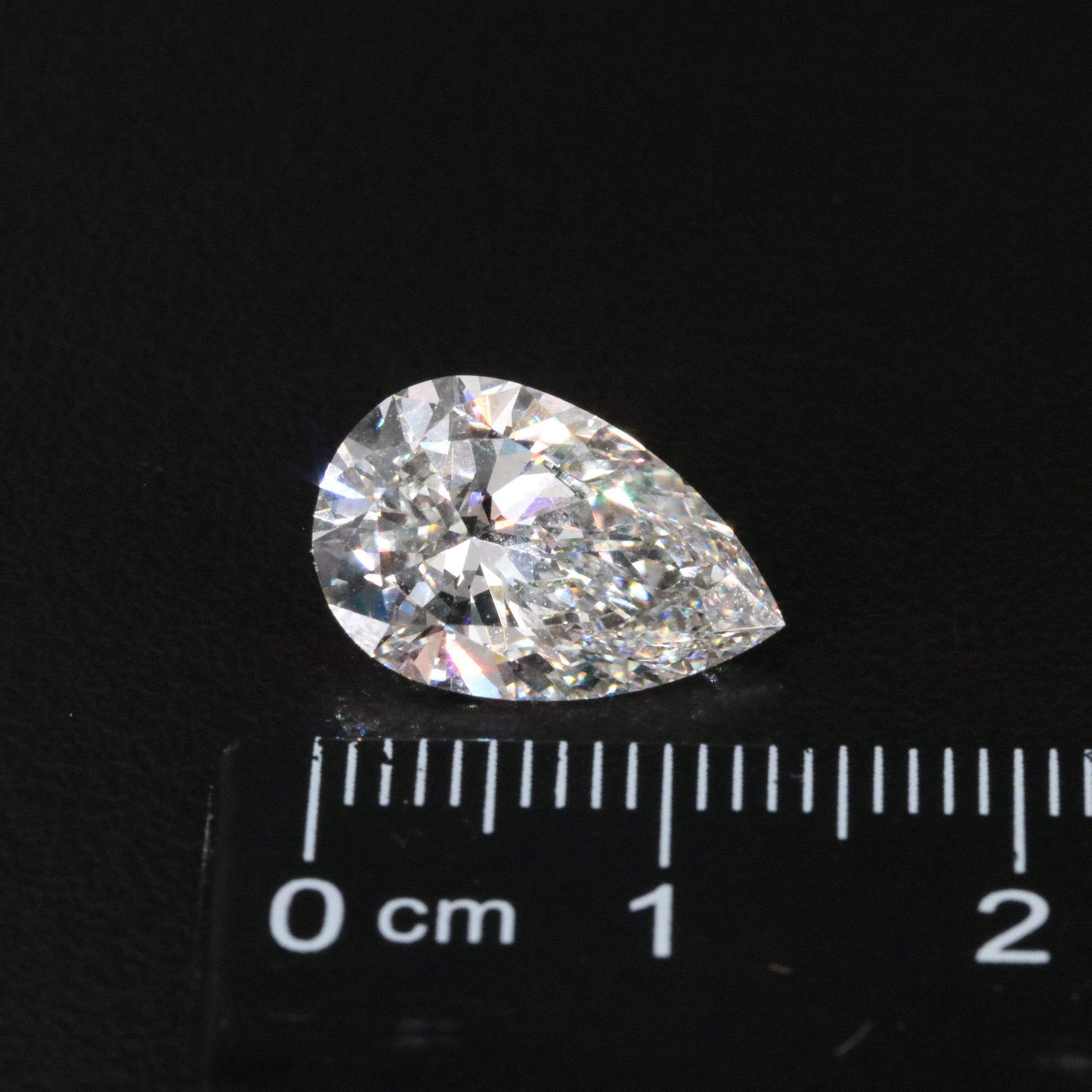 Loose 4.04 CT Lab Grown Diamond with IGI Report