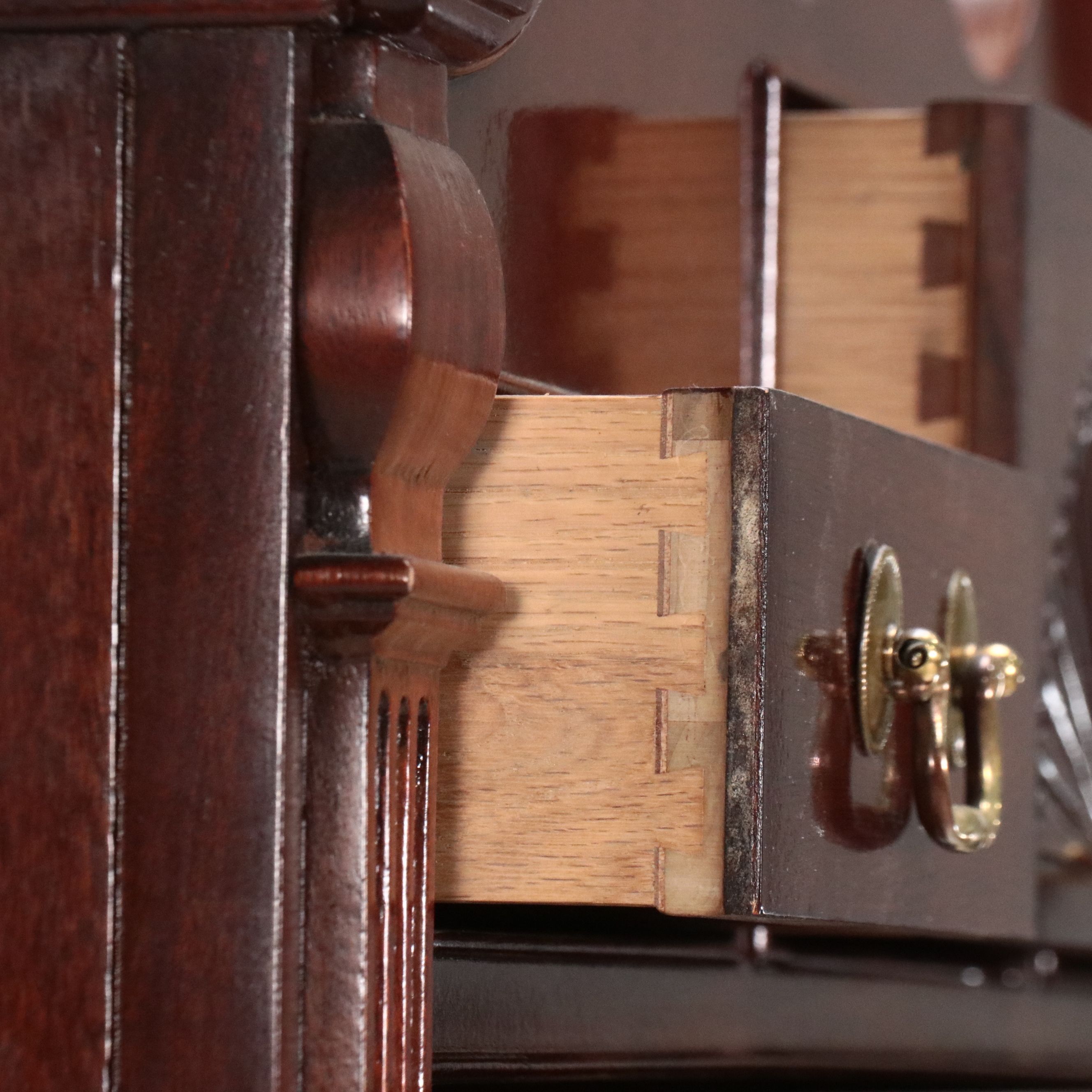 Hickory Chair James River Collection Chippendale Style Mahogany Chest on Chest