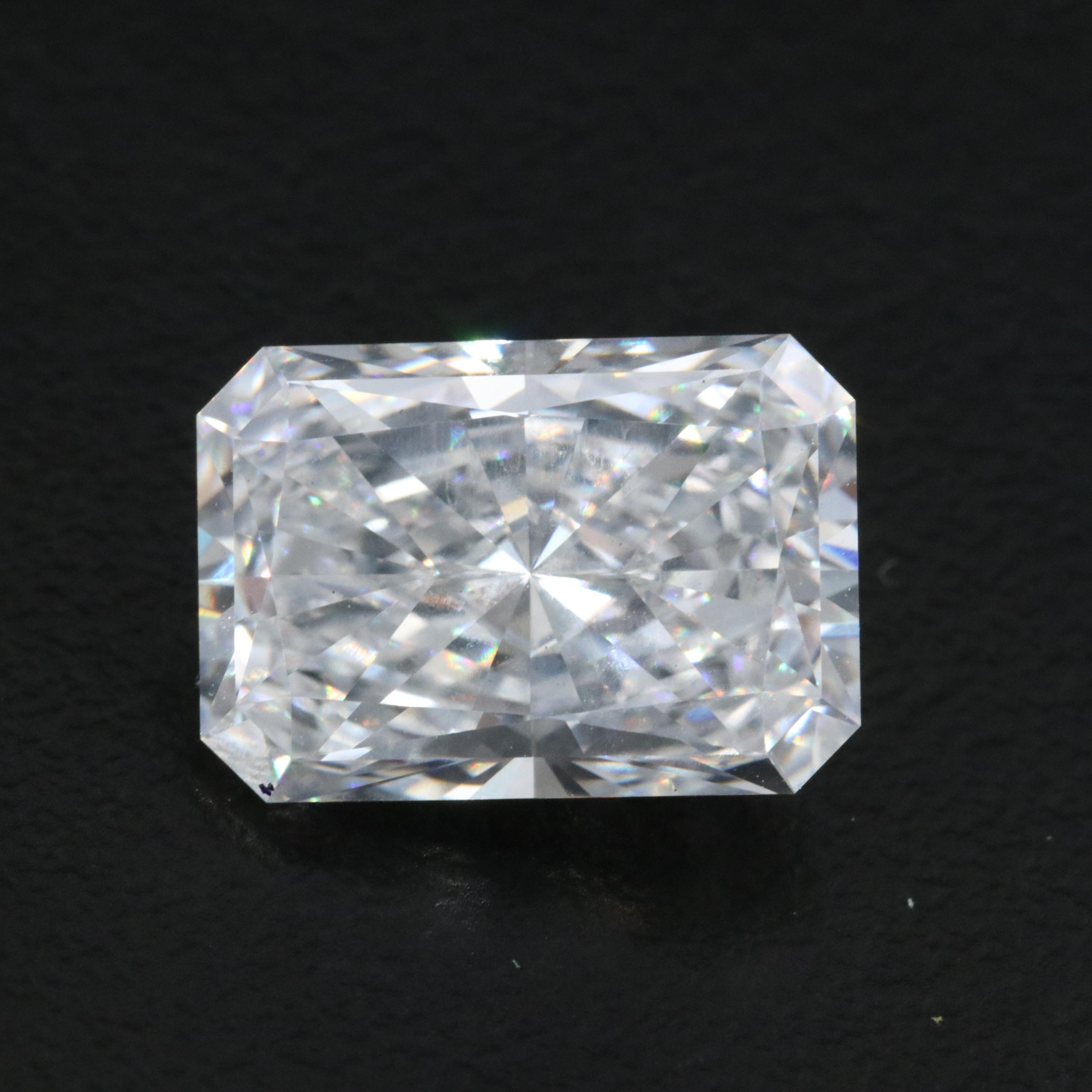 Loose 5.10 CT Lab Grown Diamond with IGI Report