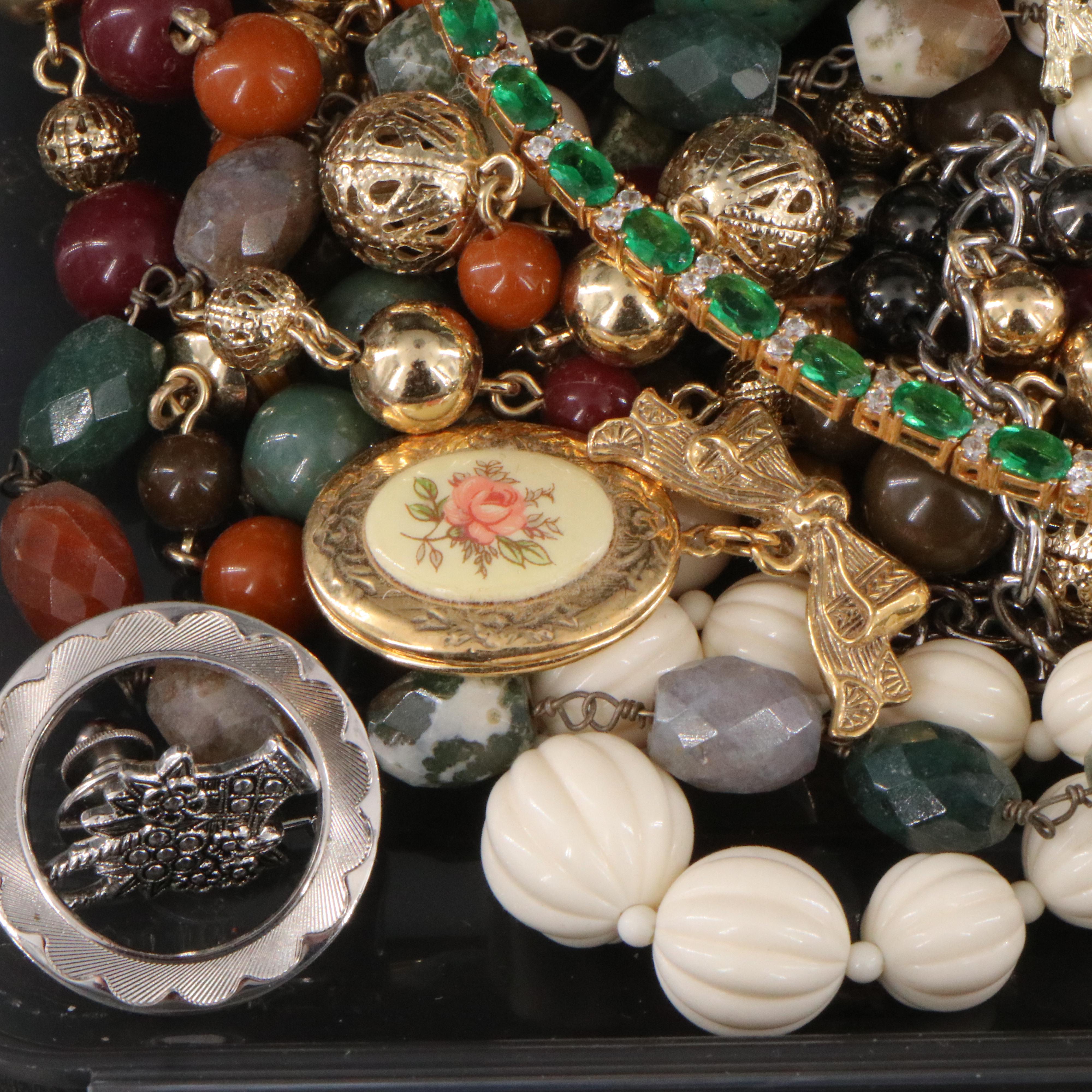 Uncommon Discoveries: Jewelry Collection