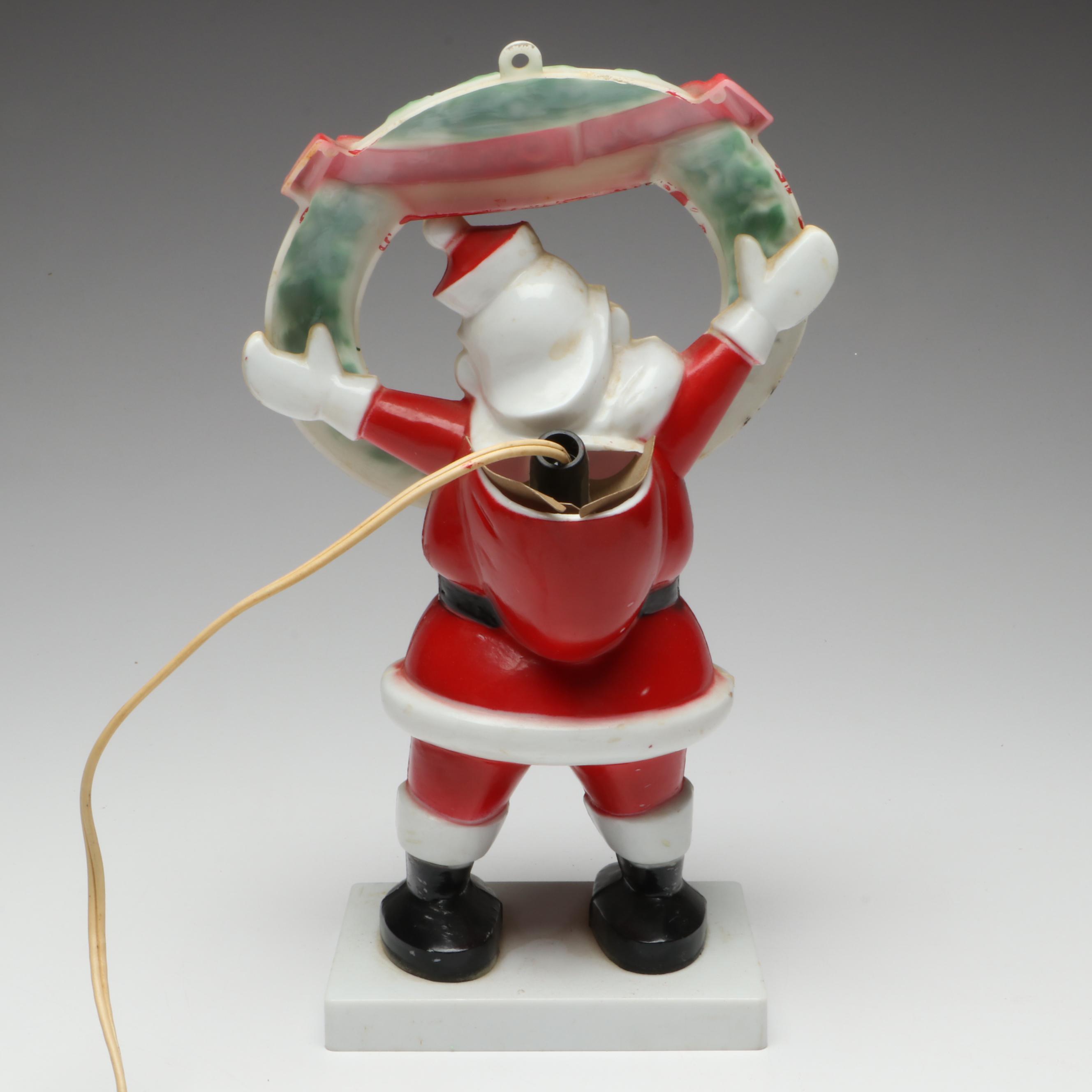Miller "Santa Wreath" Illuminating Figurine