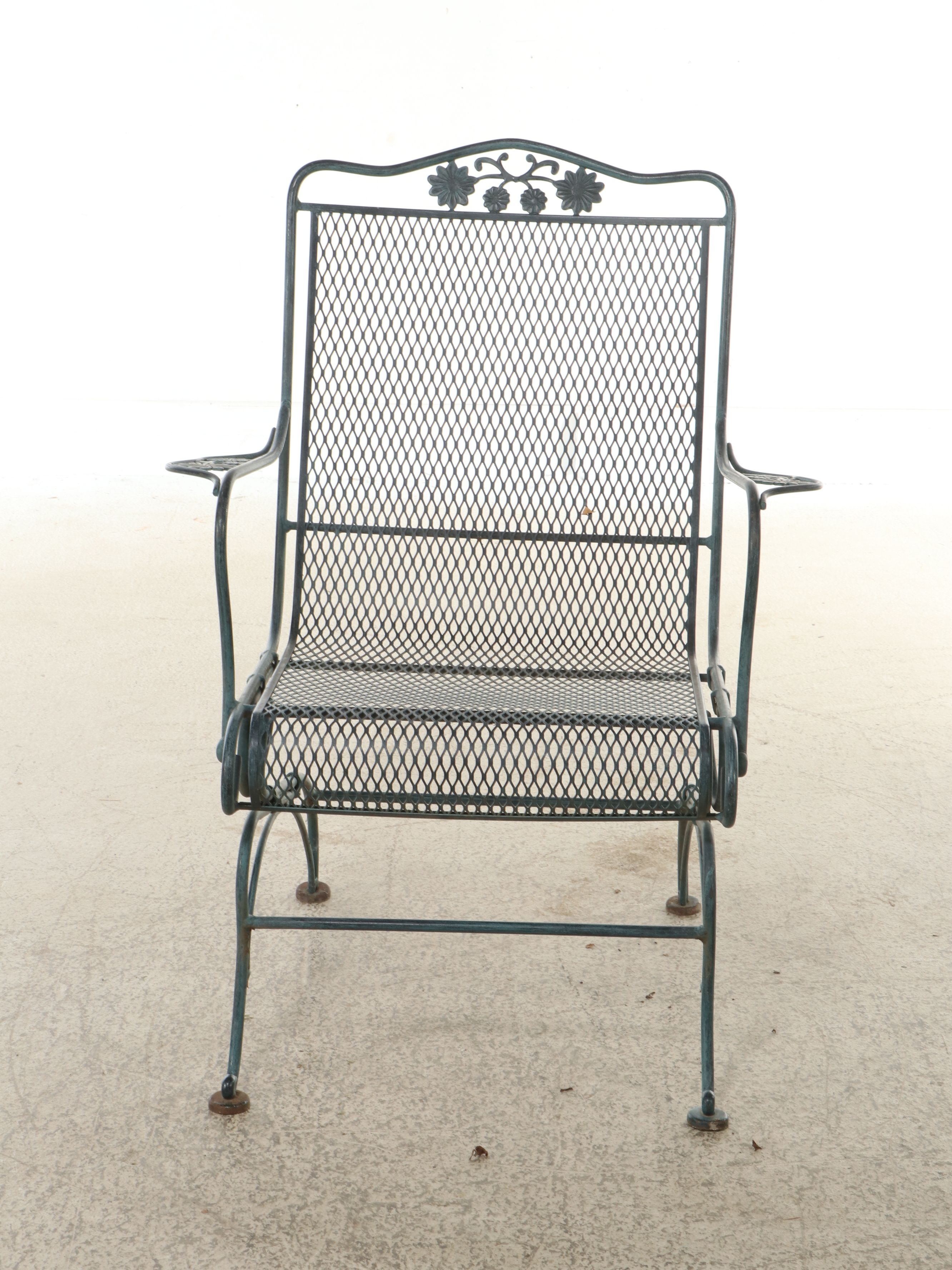 Wrought Iron and Diamond Mesh Patio Dining Set with Umbrella