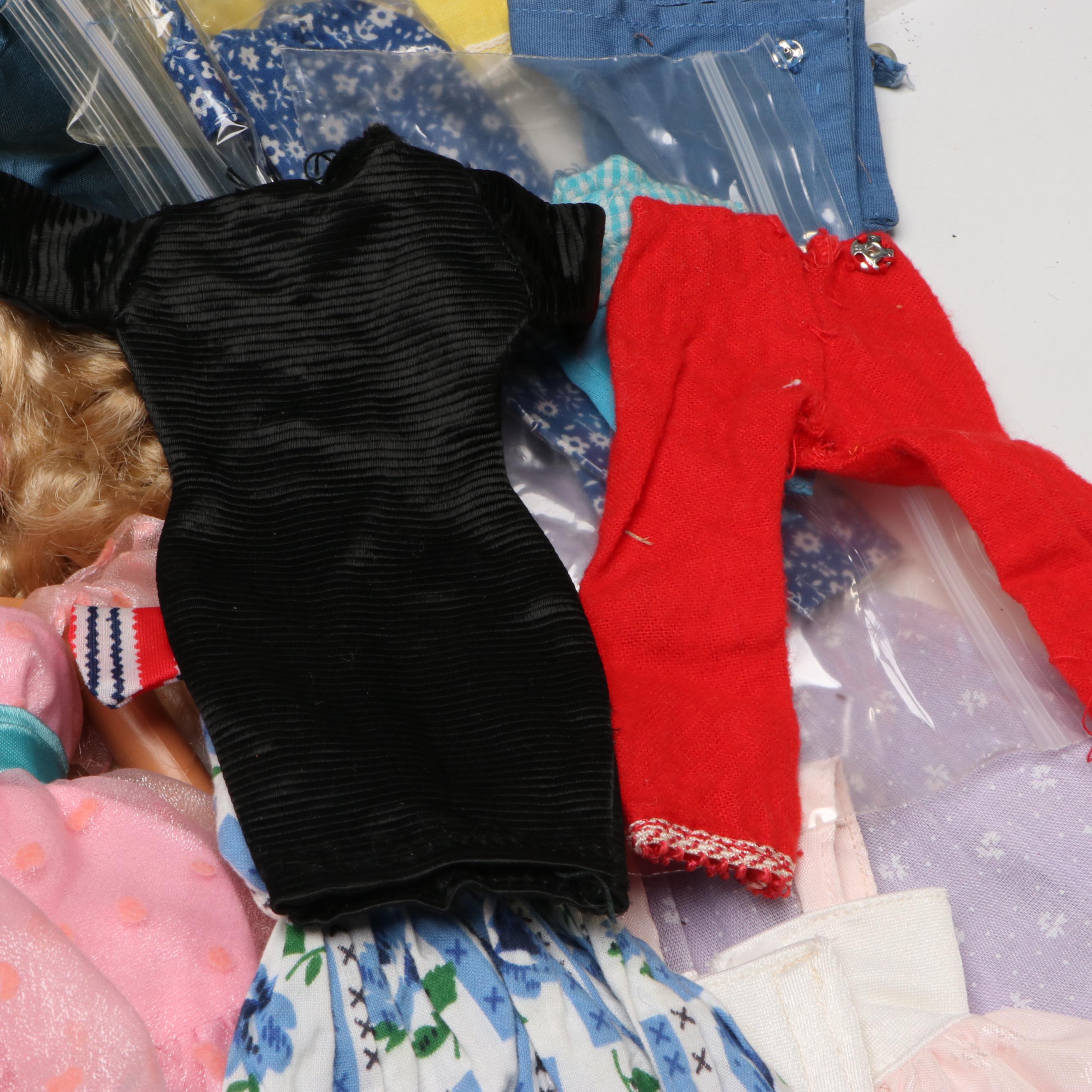 Hasbro "Maxie" and "Kristen" Dolls with Dresses and More Doll Accessories