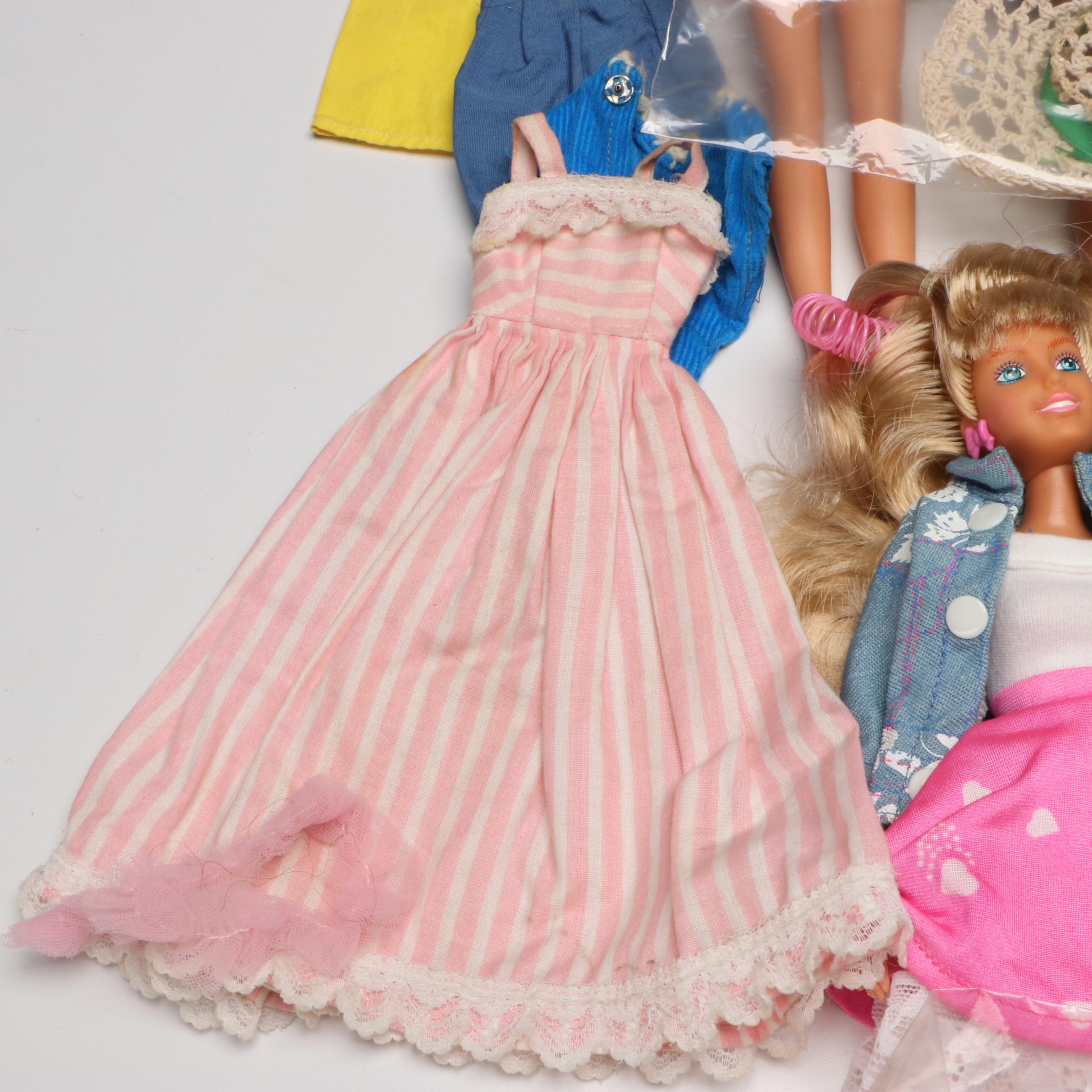 Hasbro "Maxie" and "Kristen" Dolls with Dresses and More Doll Accessories
