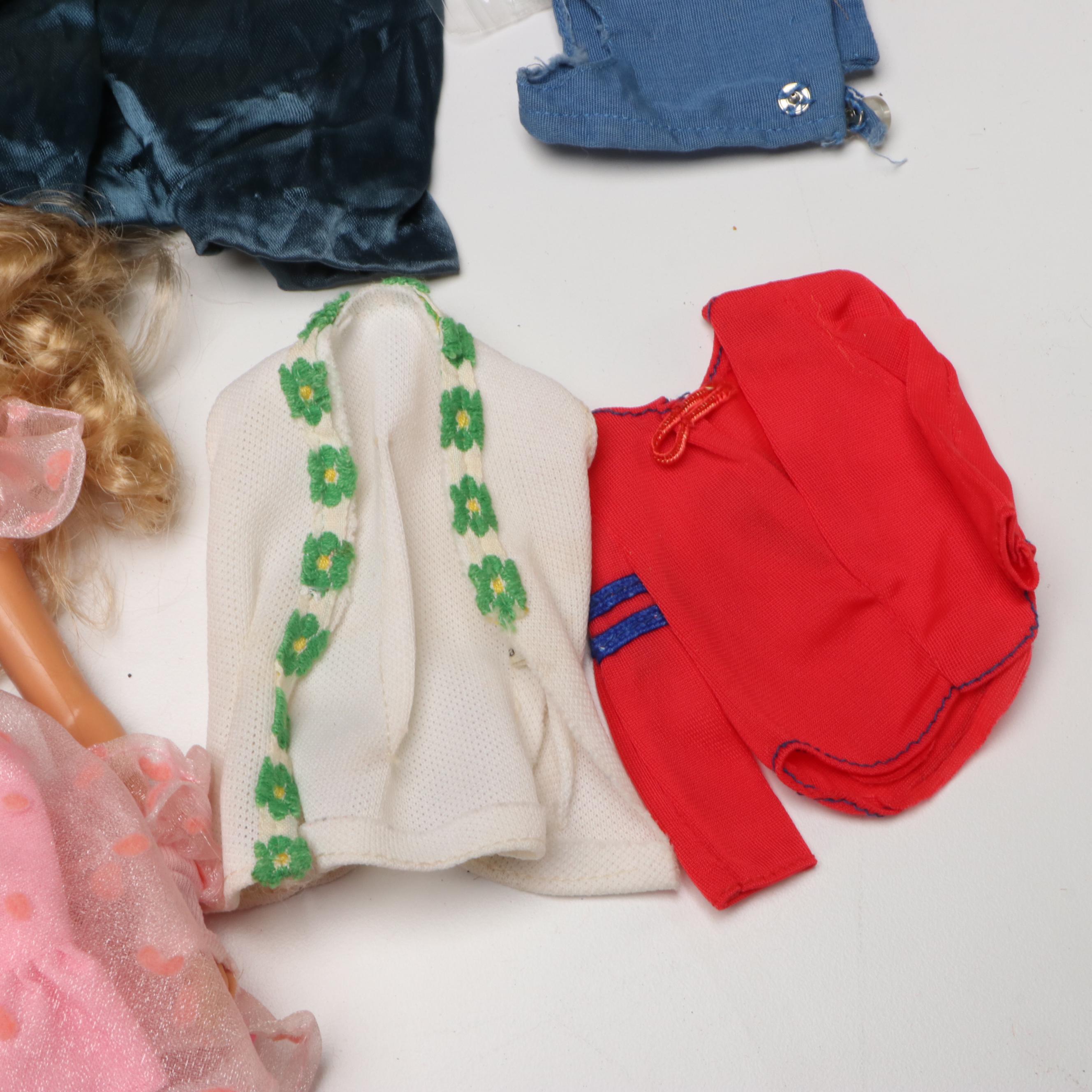 Hasbro "Maxie" and "Kristen" Dolls with Dresses and More Doll Accessories