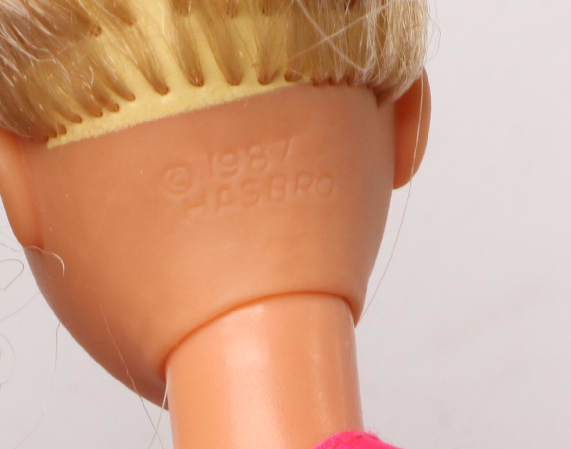 Hasbro "Maxie" and "Kristen" Dolls with Dresses and More Doll Accessories