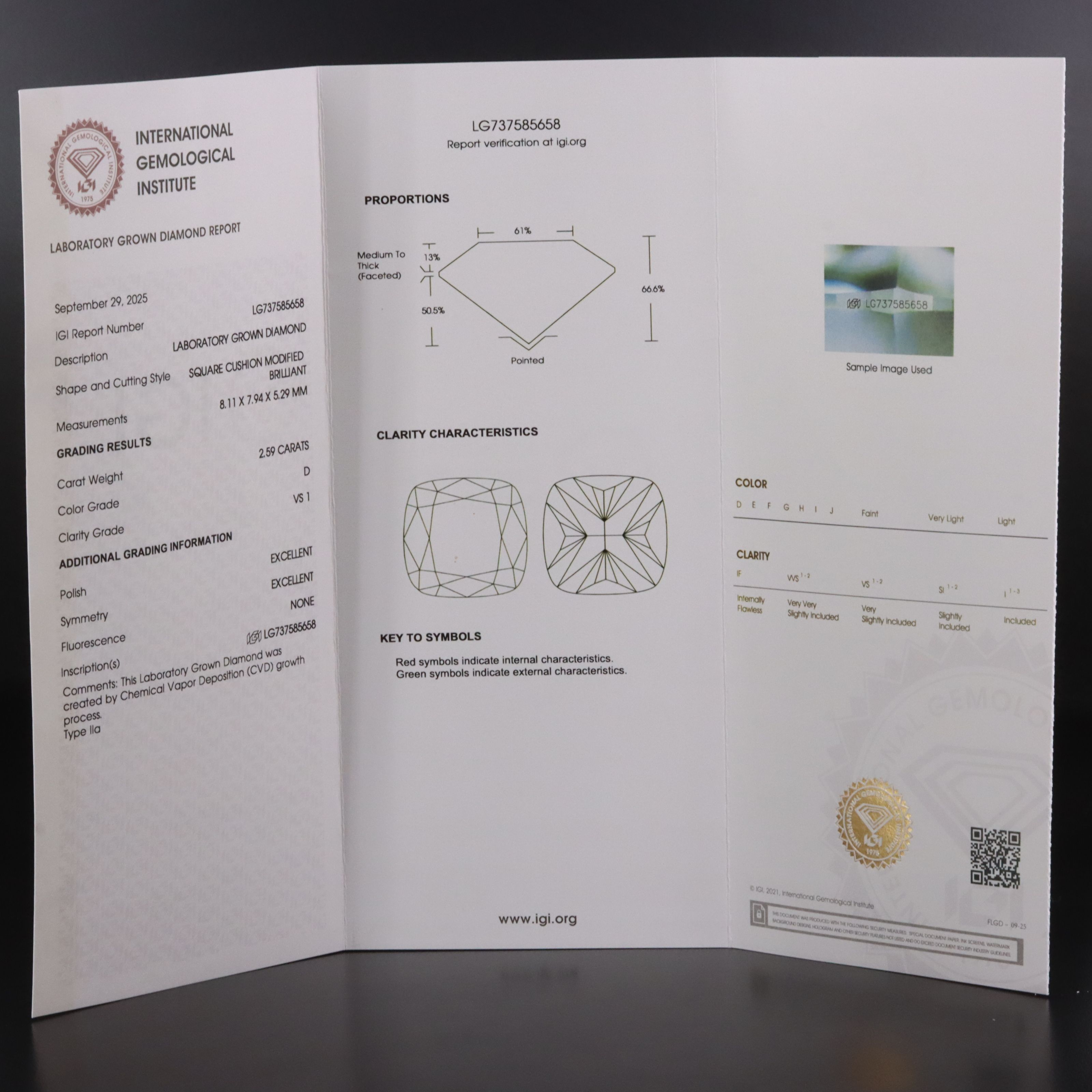 18K 2.59 CT Lab Grown Diamond Solitaire Ring with IGI Report