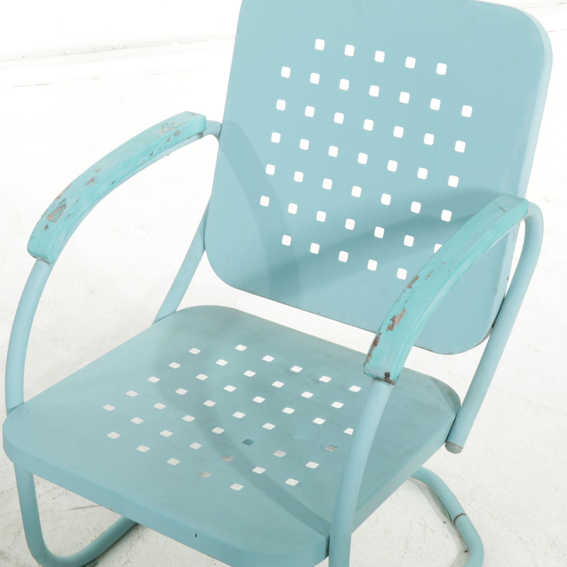 Blue Steel Outdoor Retro Patio Chairs and Mesh Wire Side Table