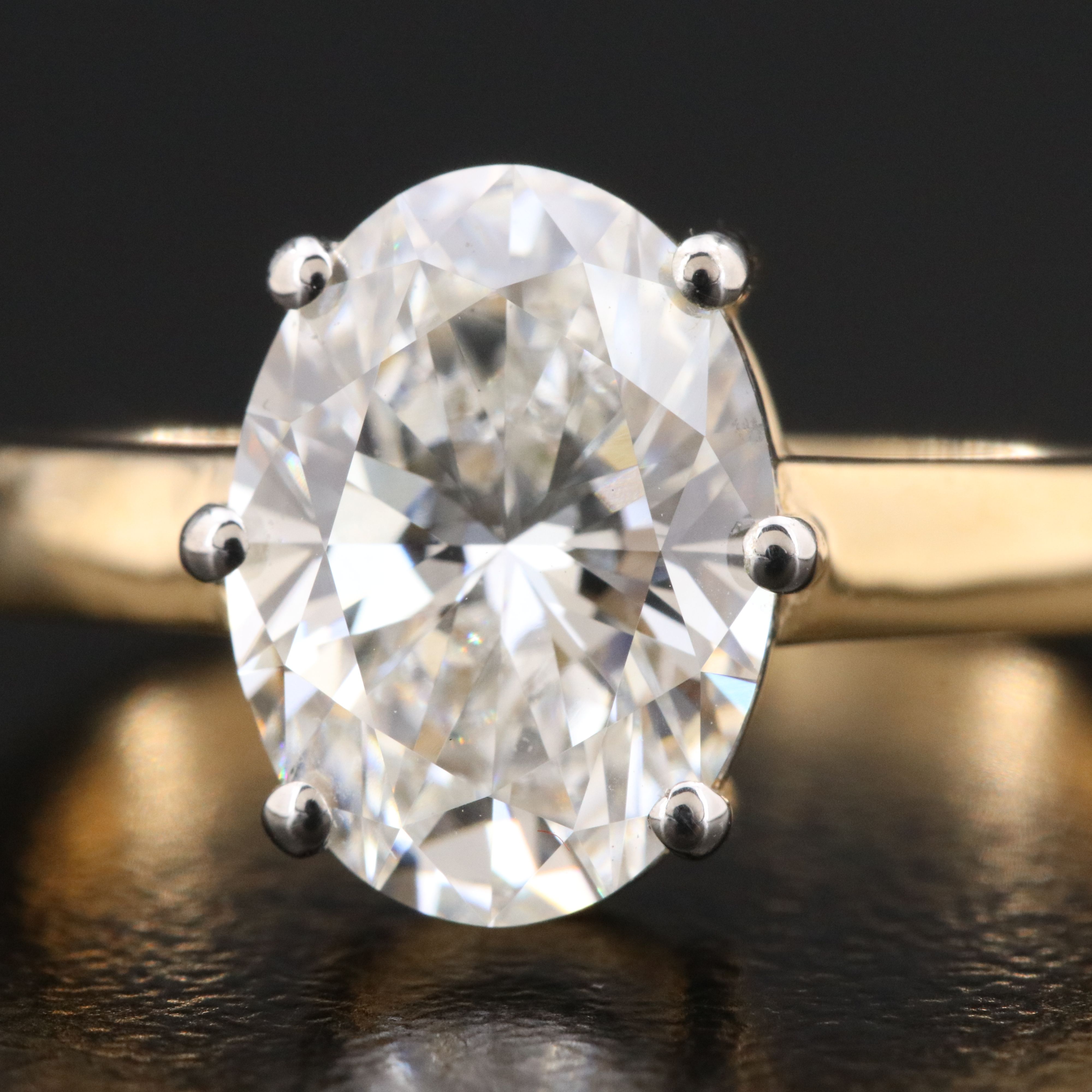 18K 2.59 CT Lab Grown Diamond Solitaire Ring with IGI Report