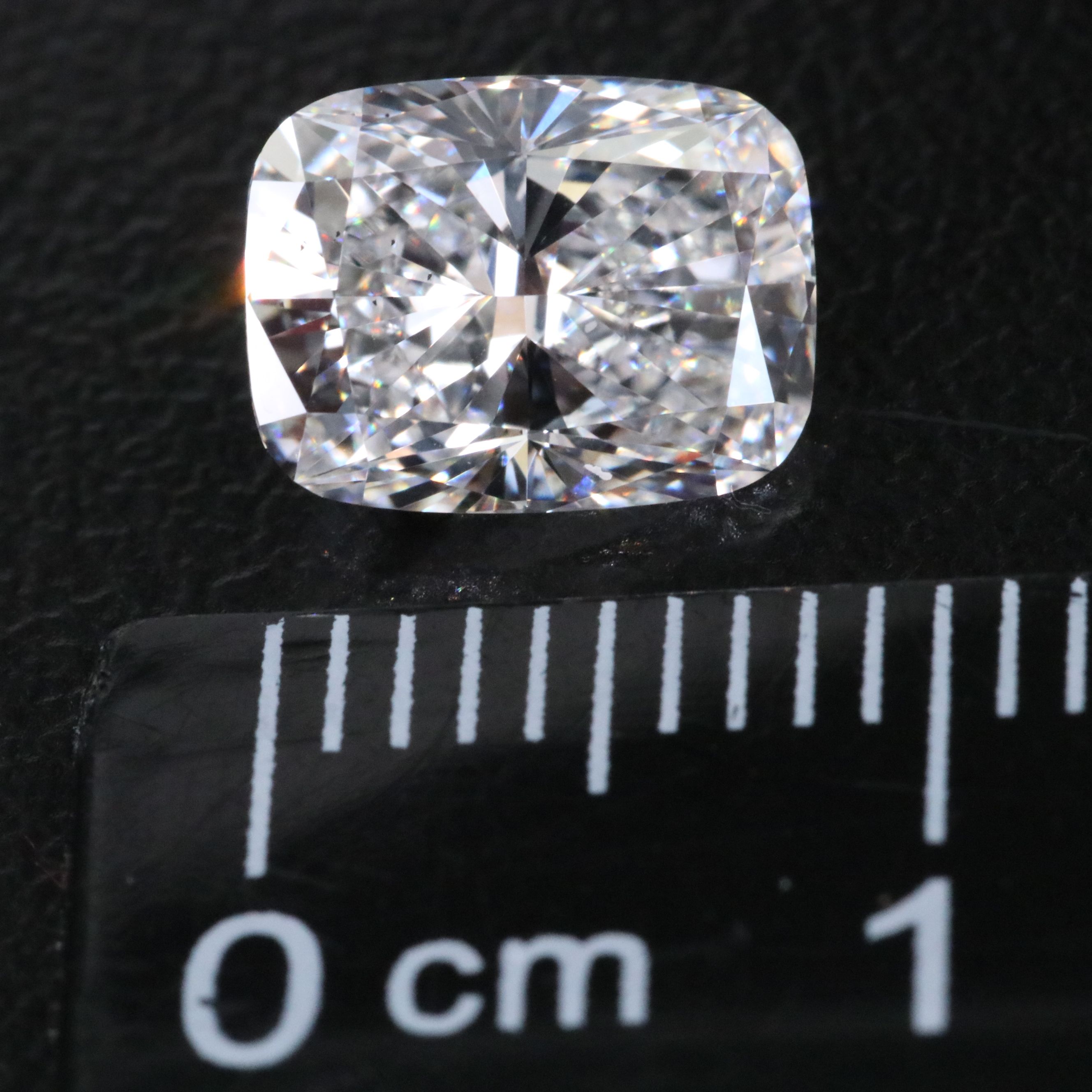 Loose 1.87 CT Lab Grown Diamond with IGI Report