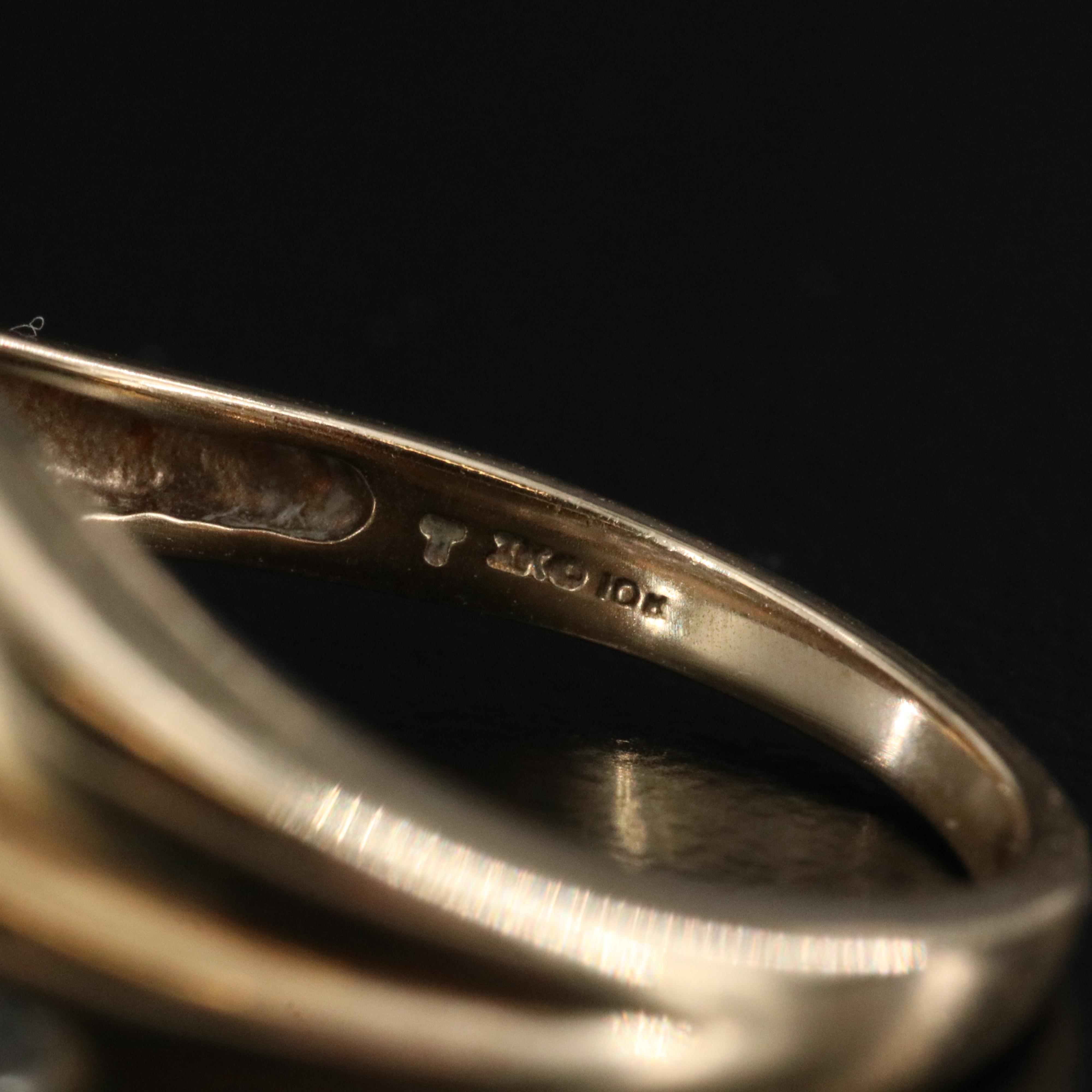 10K 0.23 CTW Diamond Ring