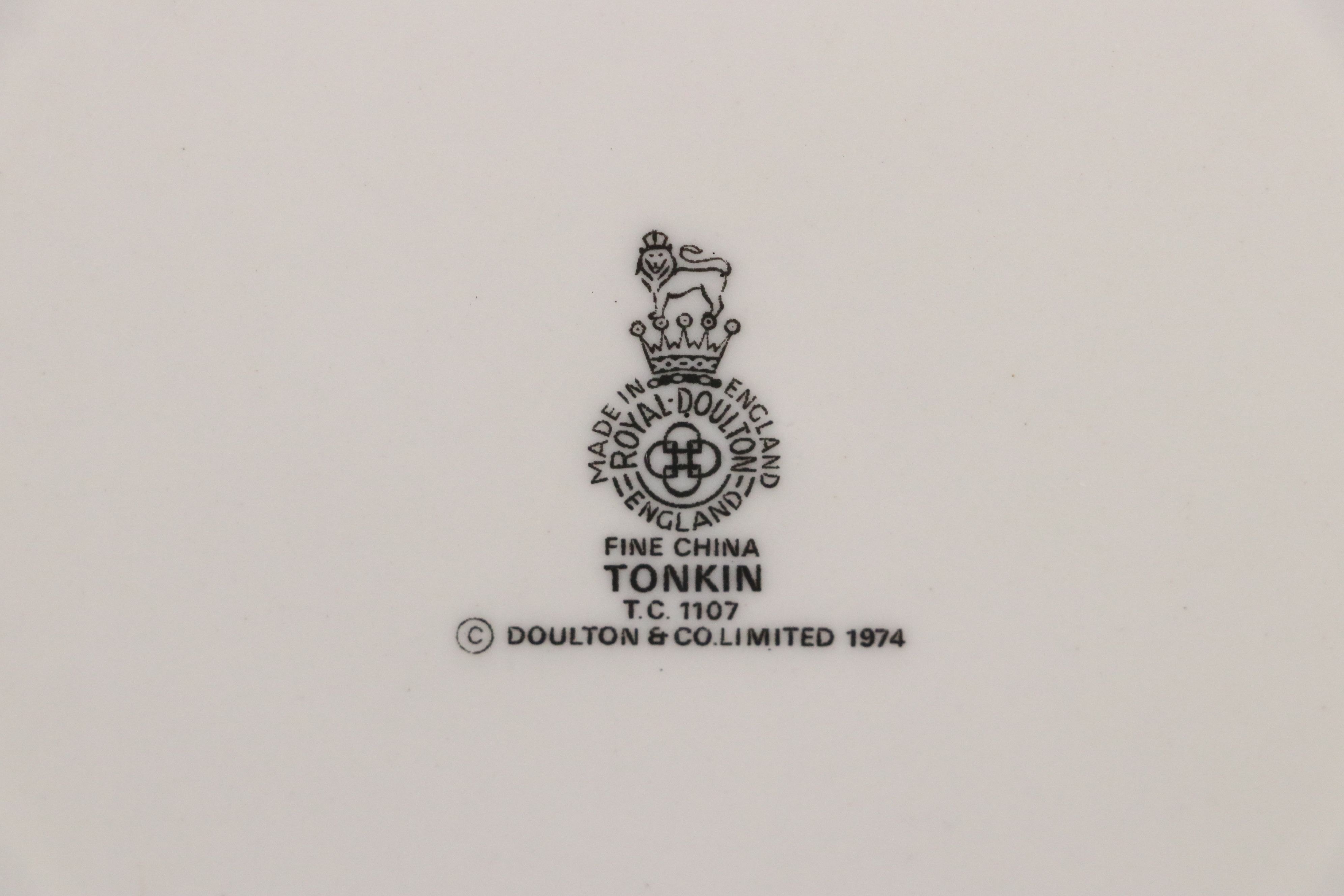 Royal Doulton "Tonkin" Dinnerware and Serving Pieces, 1975-1992