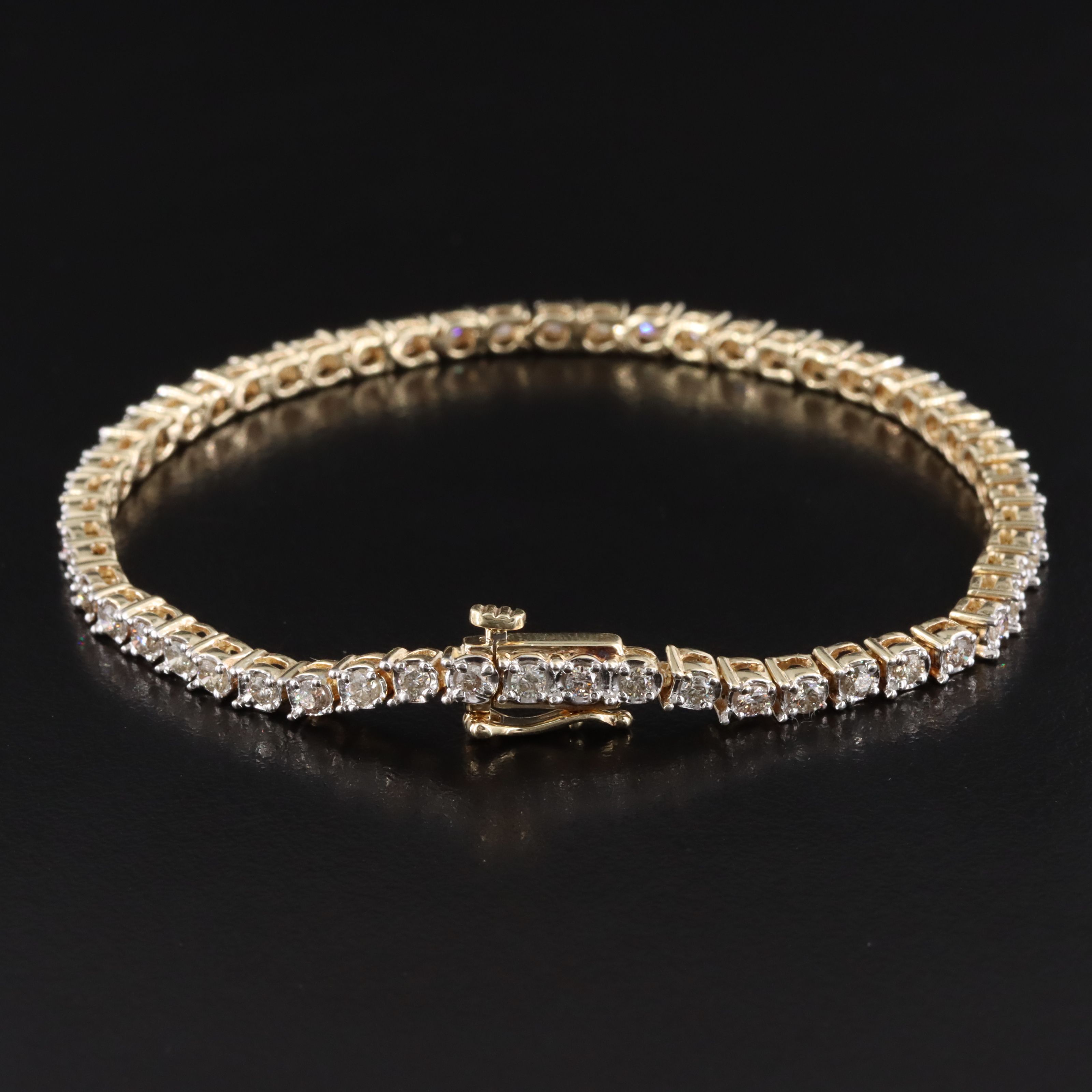 10K 2.00 CTW Diamond Line Bracelet
